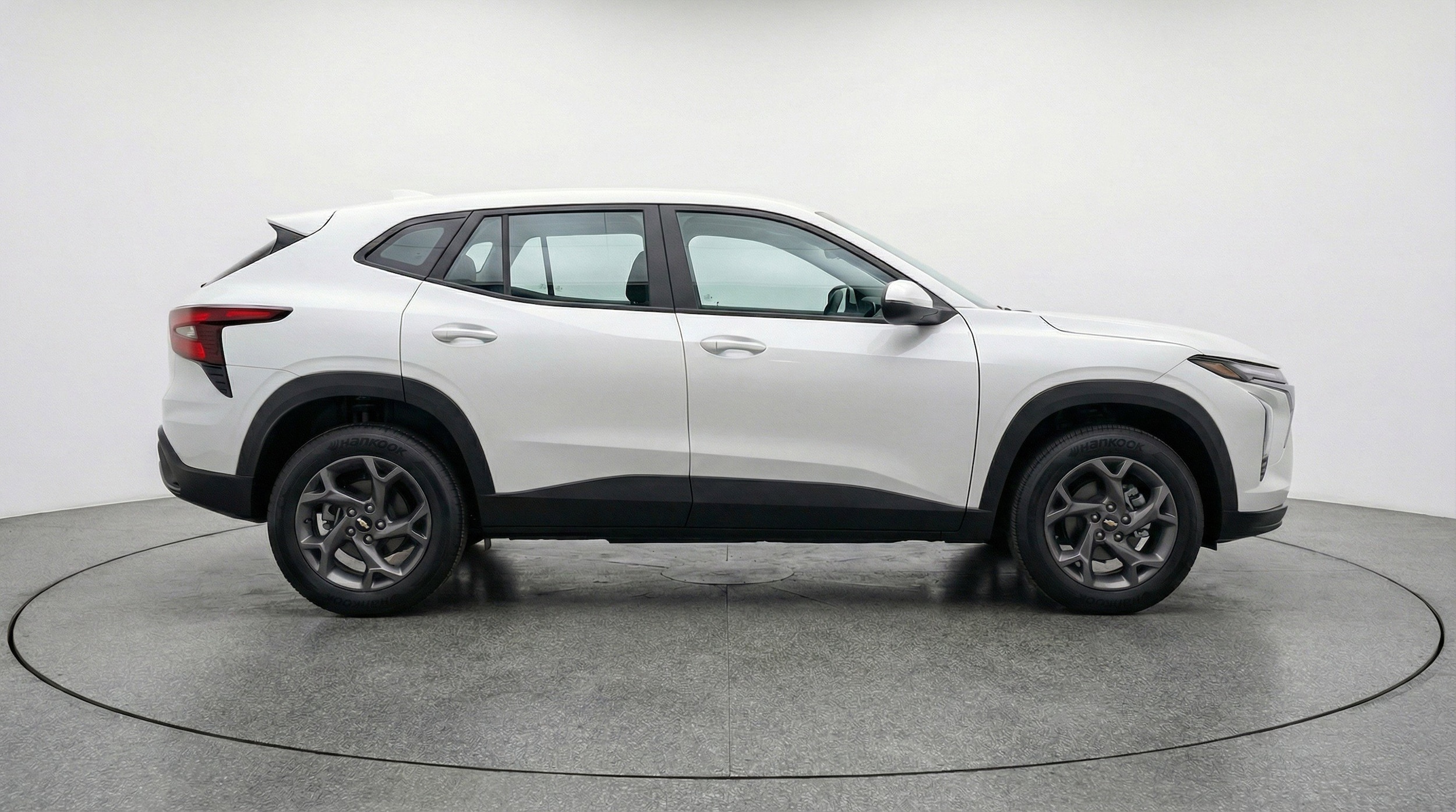 Thumbnail: 2025 Chevrolet Trax - 11