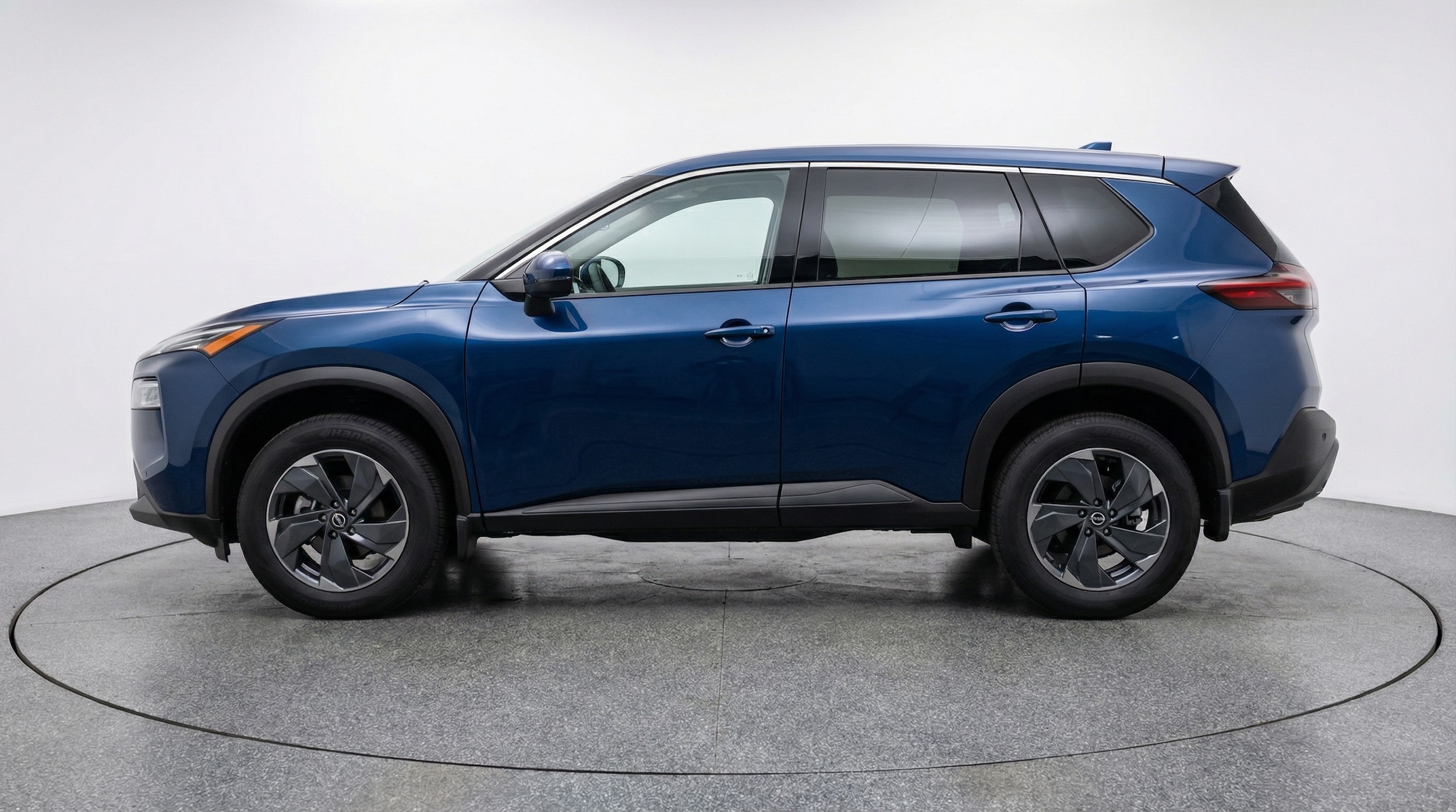 Thumbnail: 2025 Nissan Rogue - 4