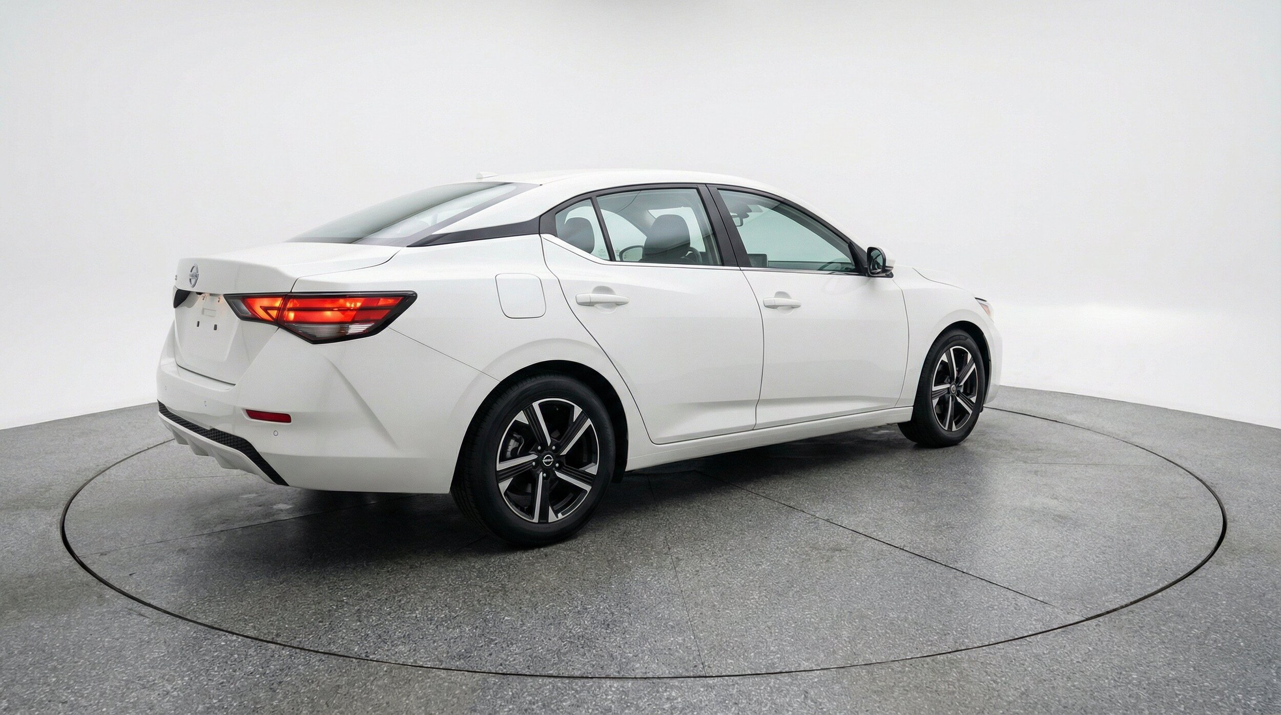 Thumbnail: 2025 Nissan Sentra - 9