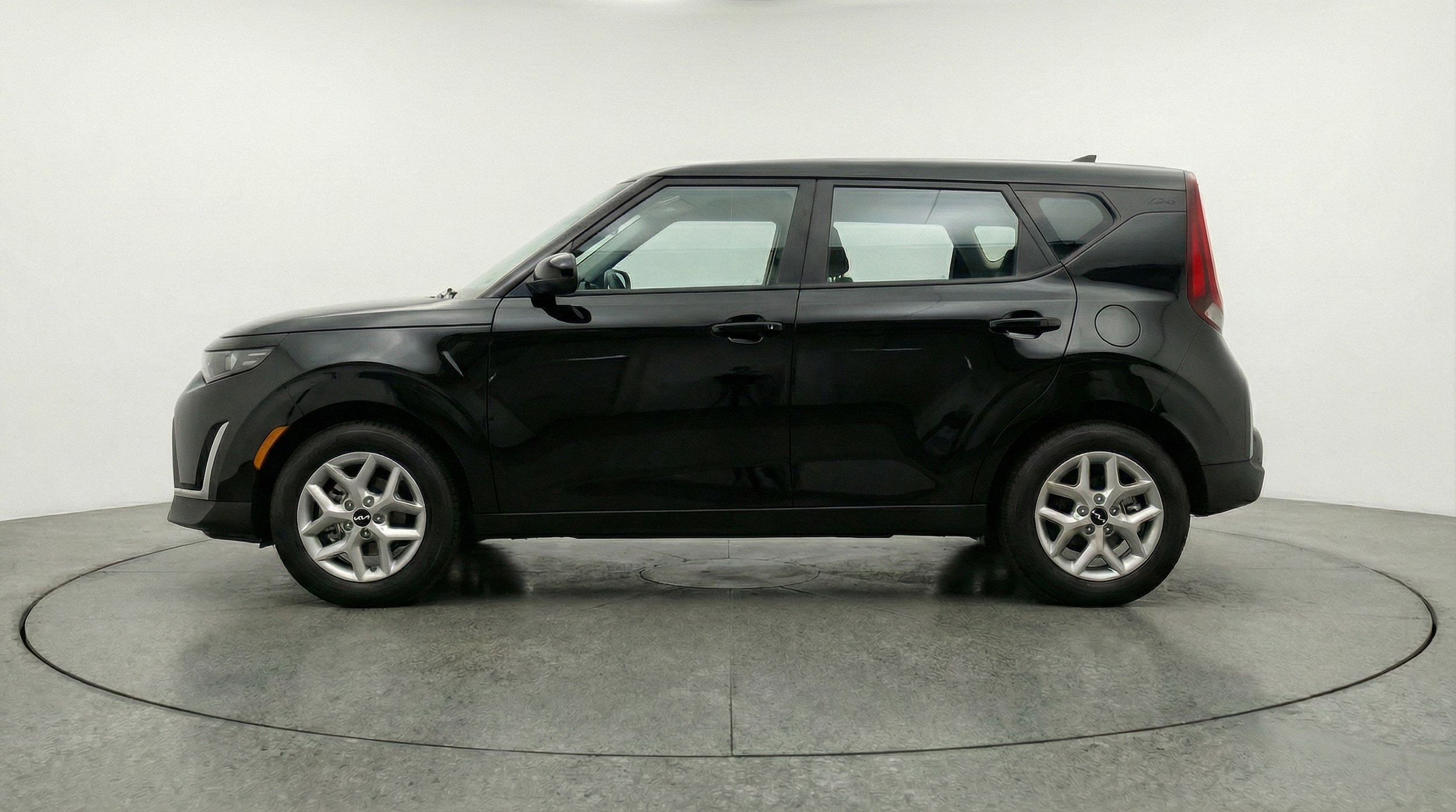 Thumbnail: 2025 Kia Soul - 5