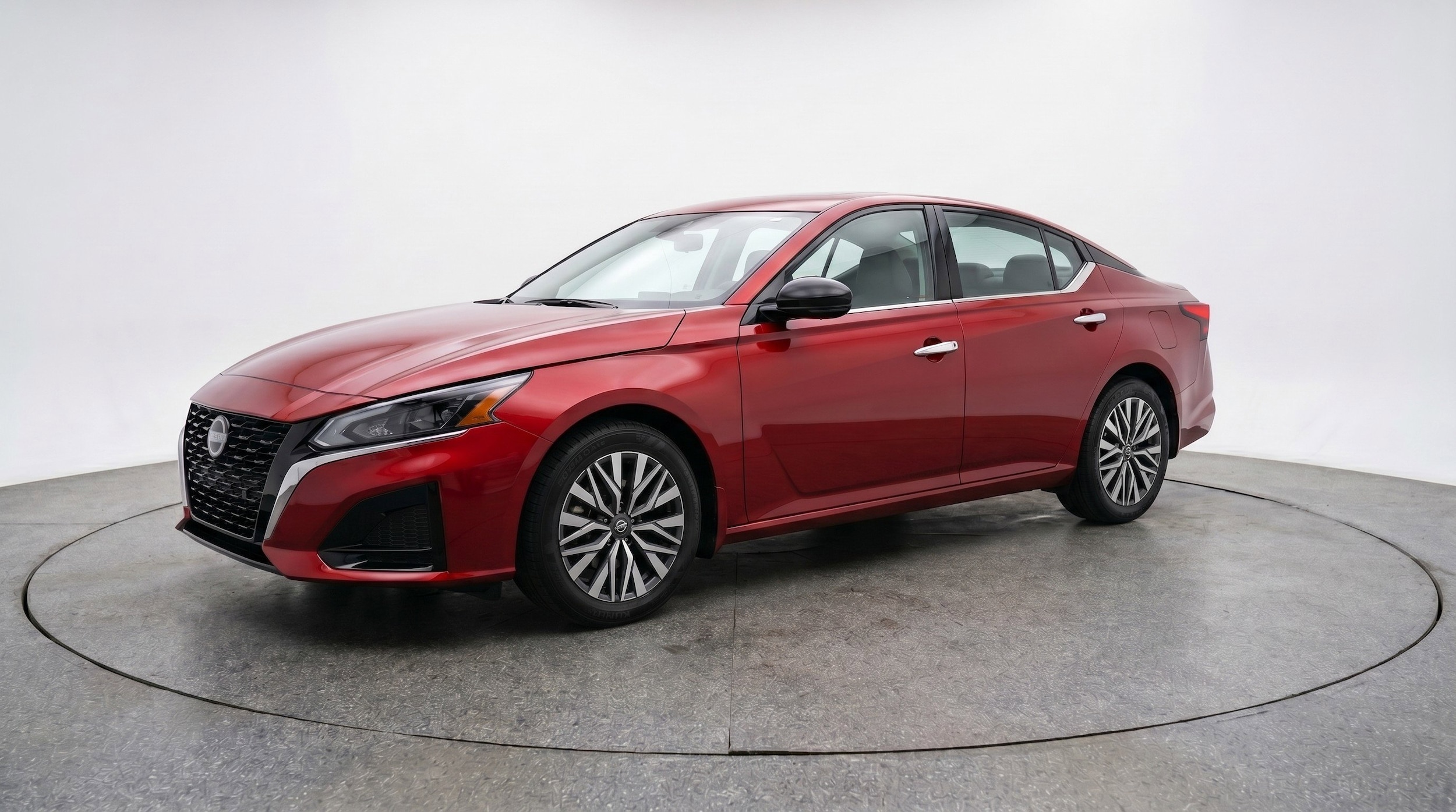 Thumbnail: 2025 Nissan Altima - 3