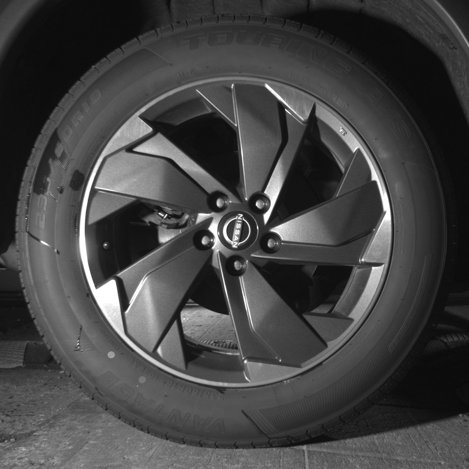 Thumbnail: 2025 Nissan Rogue - 15