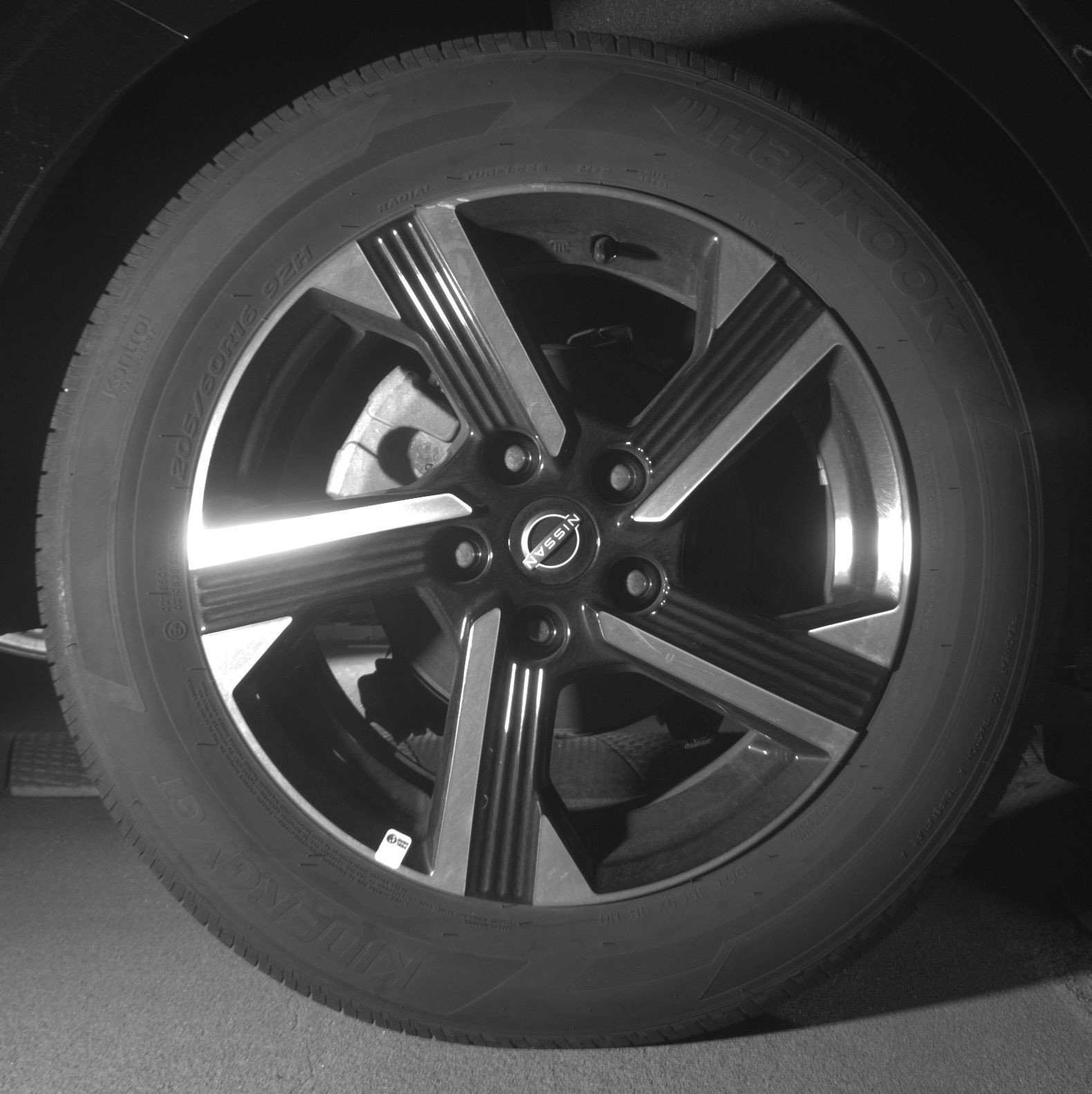 Thumbnail: 2025 Nissan Sentra - 15