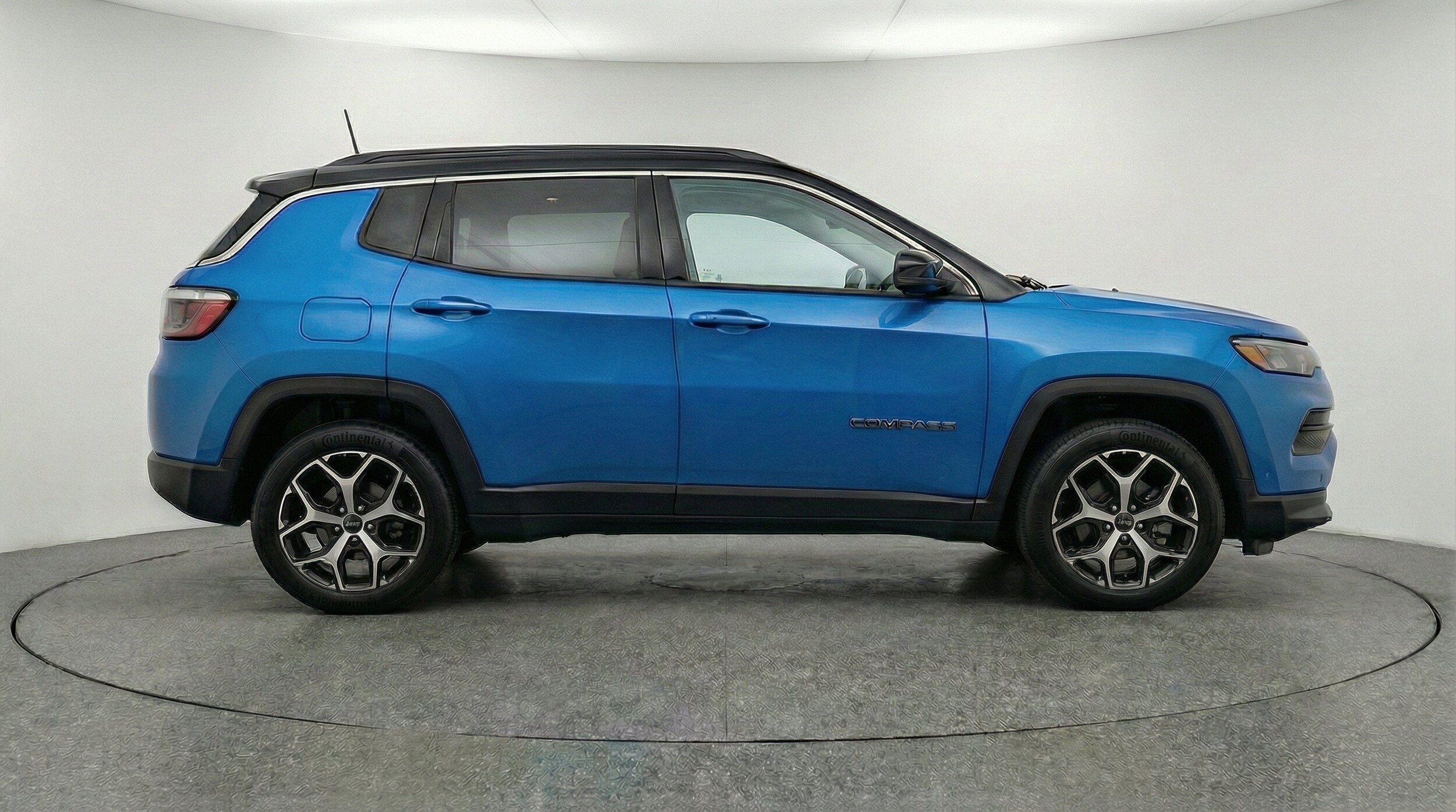 Thumbnail: 2025 Jeep Compass - 11