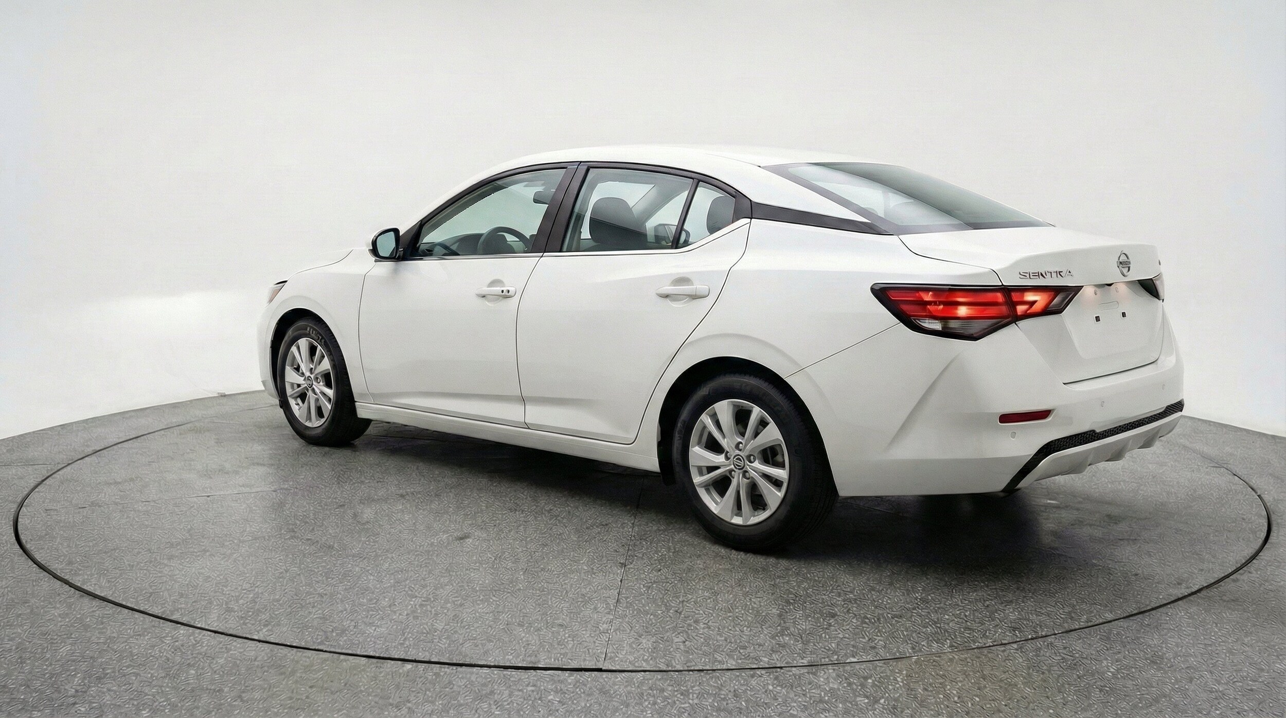 Thumbnail: 2025 Nissan Sentra - 6