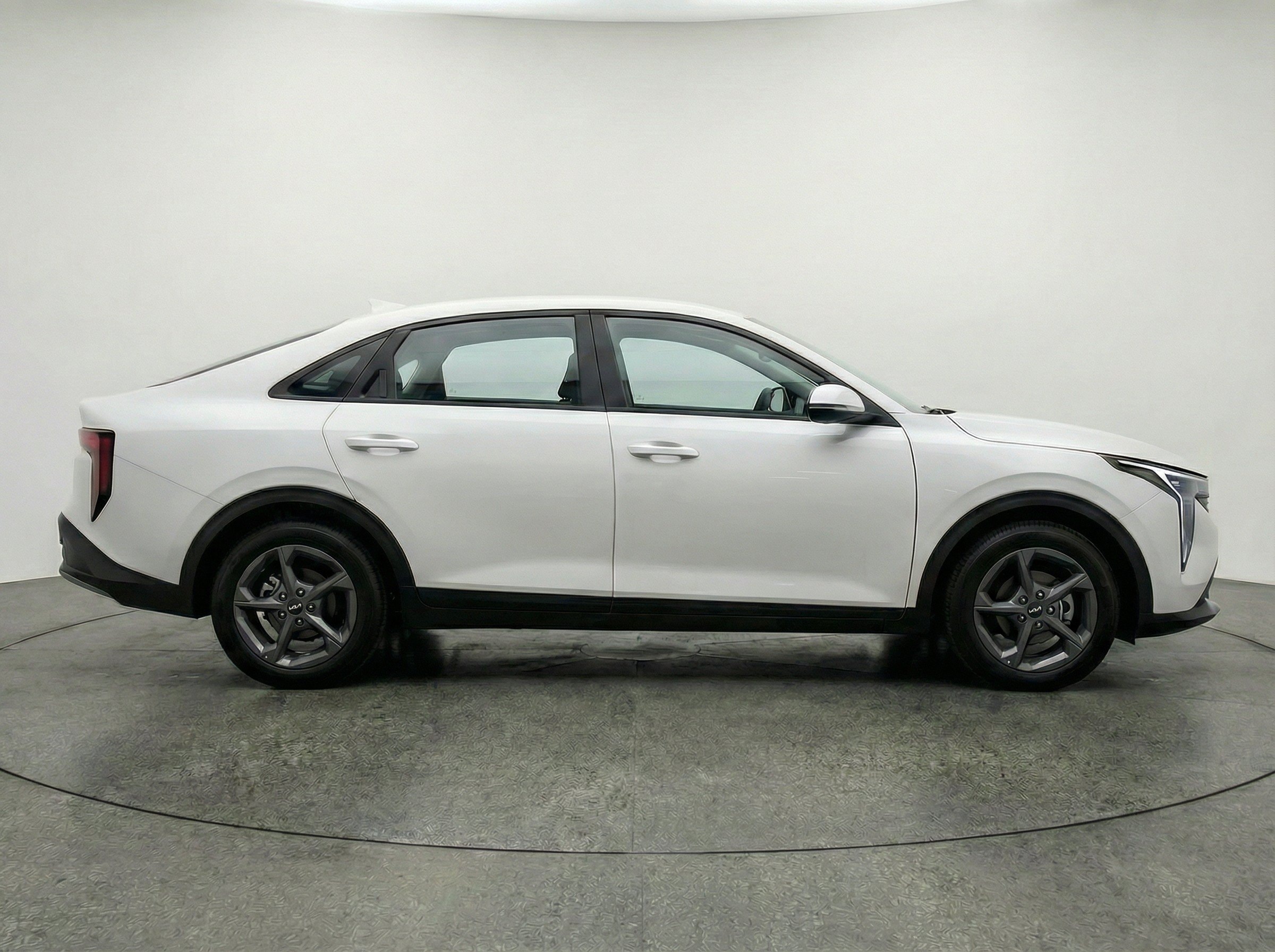 Thumbnail: 2025 Kia K4 - 11