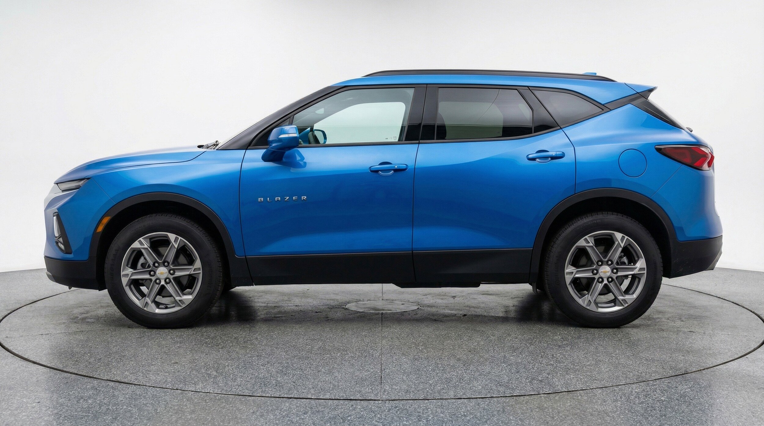 Thumbnail: 2025 Chevrolet Blazer - 5
