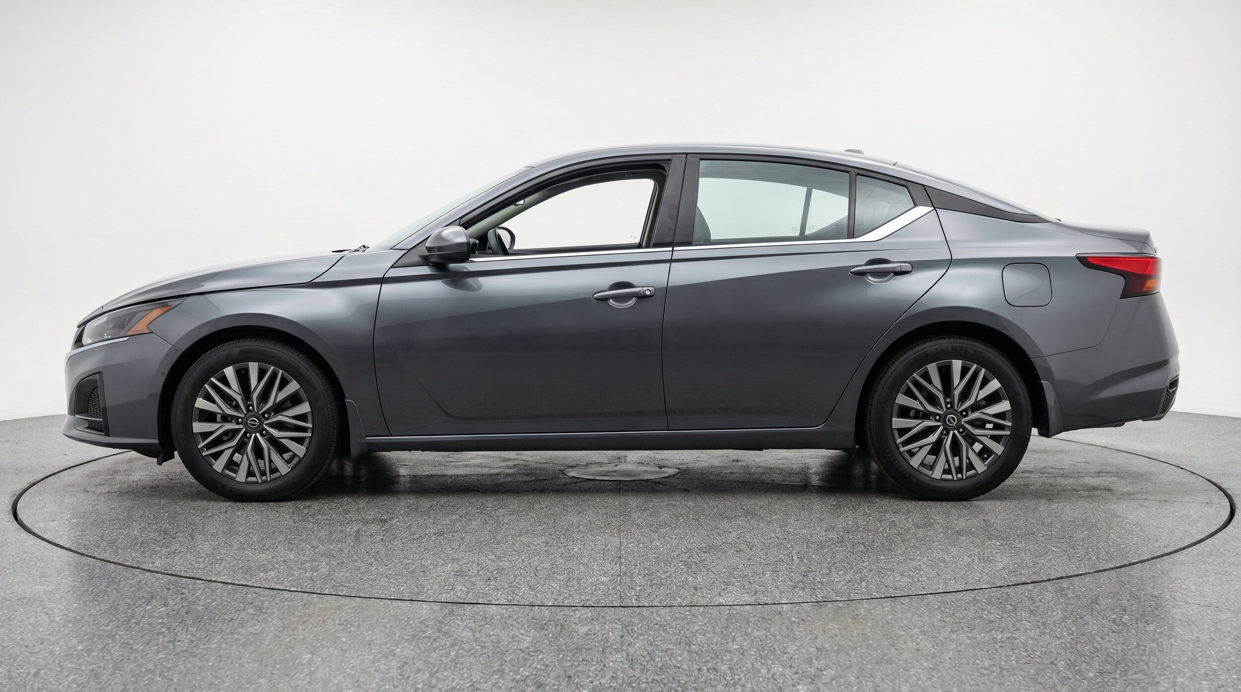 Thumbnail: 2026 Nissan Altima - 5