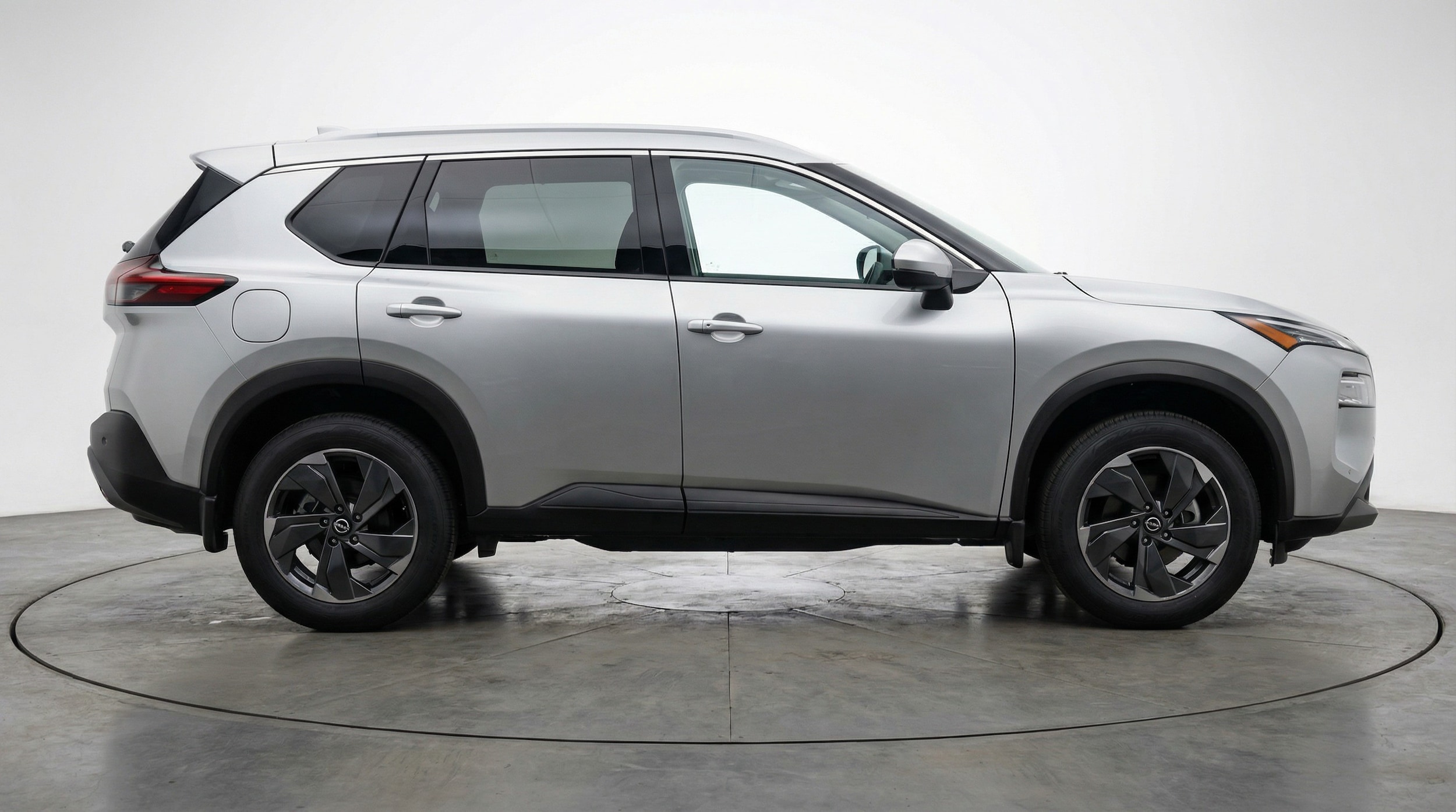 Thumbnail: 2025 Nissan Rogue - 8