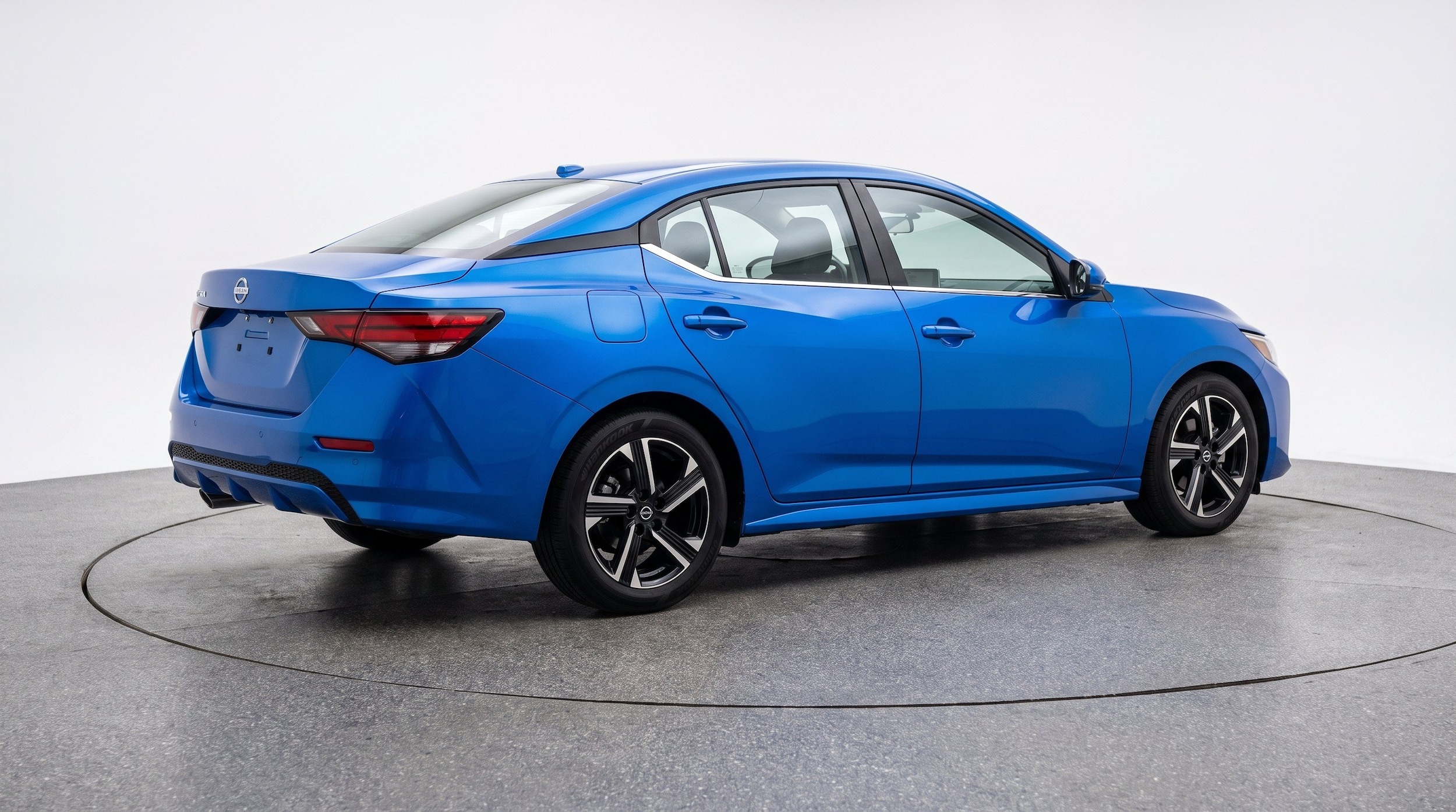 Thumbnail: 2025 Nissan Sentra - 9