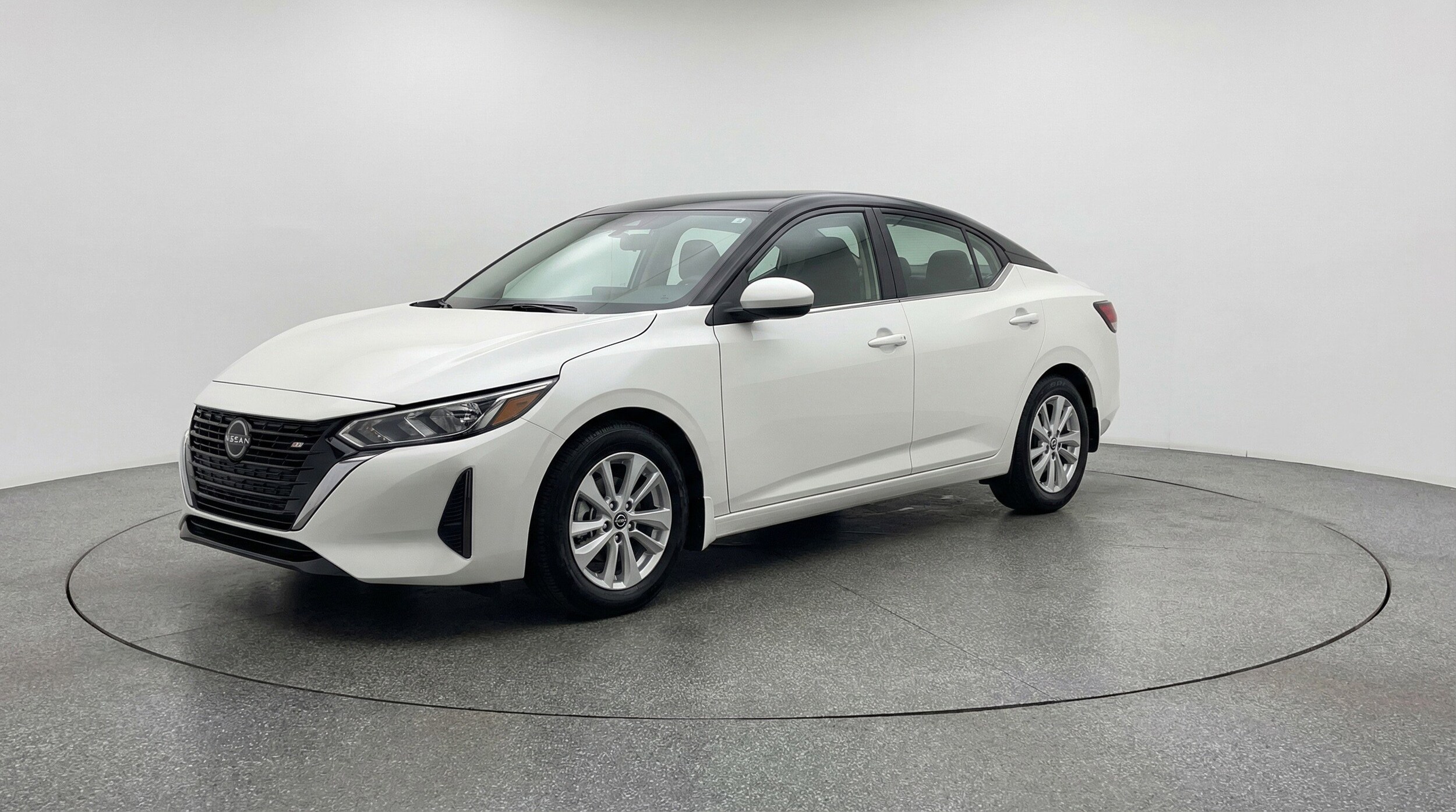 Thumbnail: 2025 Nissan Sentra - 3