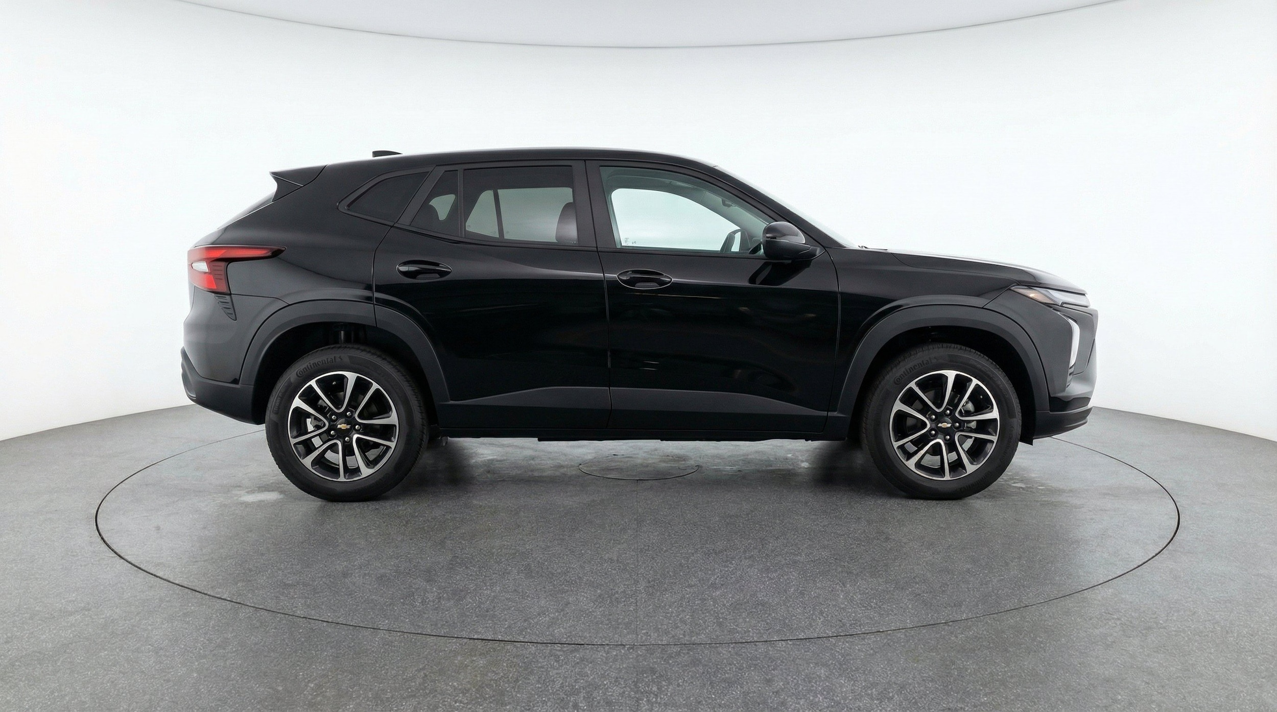 Thumbnail: 2025 Chevrolet TrailBlazer - 10