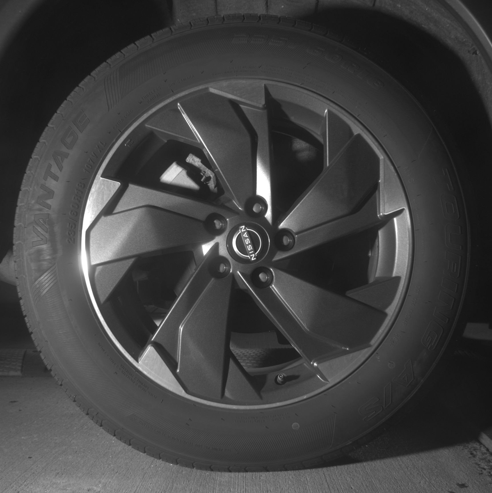 Thumbnail: 2025 Nissan Rogue - 15