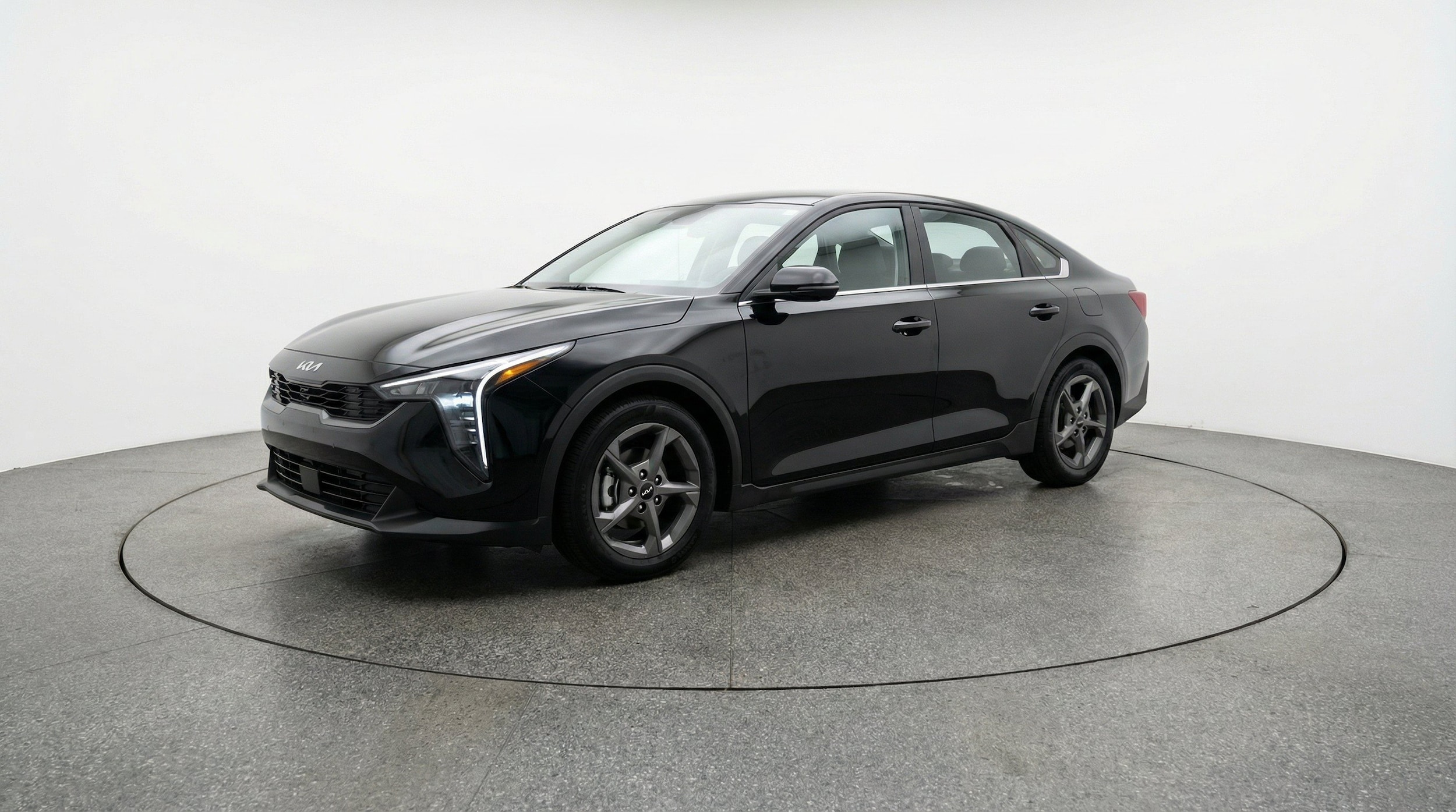 Thumbnail: 2025 Kia K4 - 3