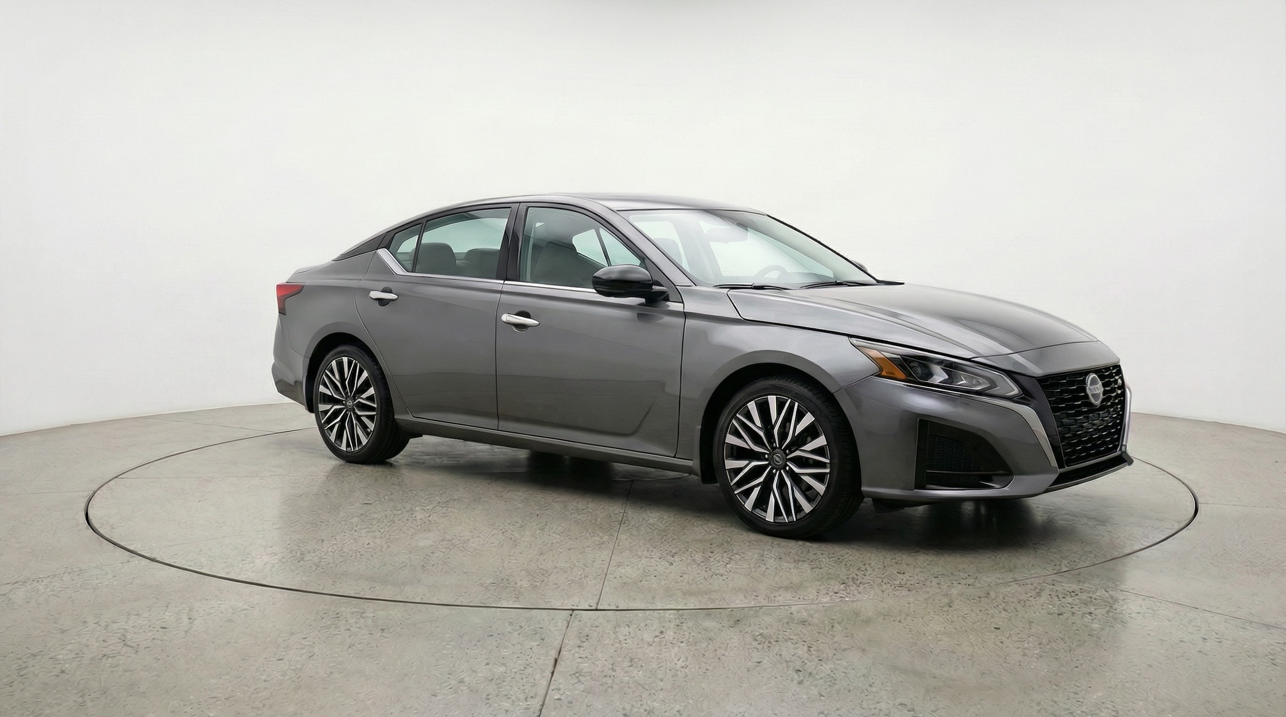 Thumbnail: 2025 Nissan Altima - 1