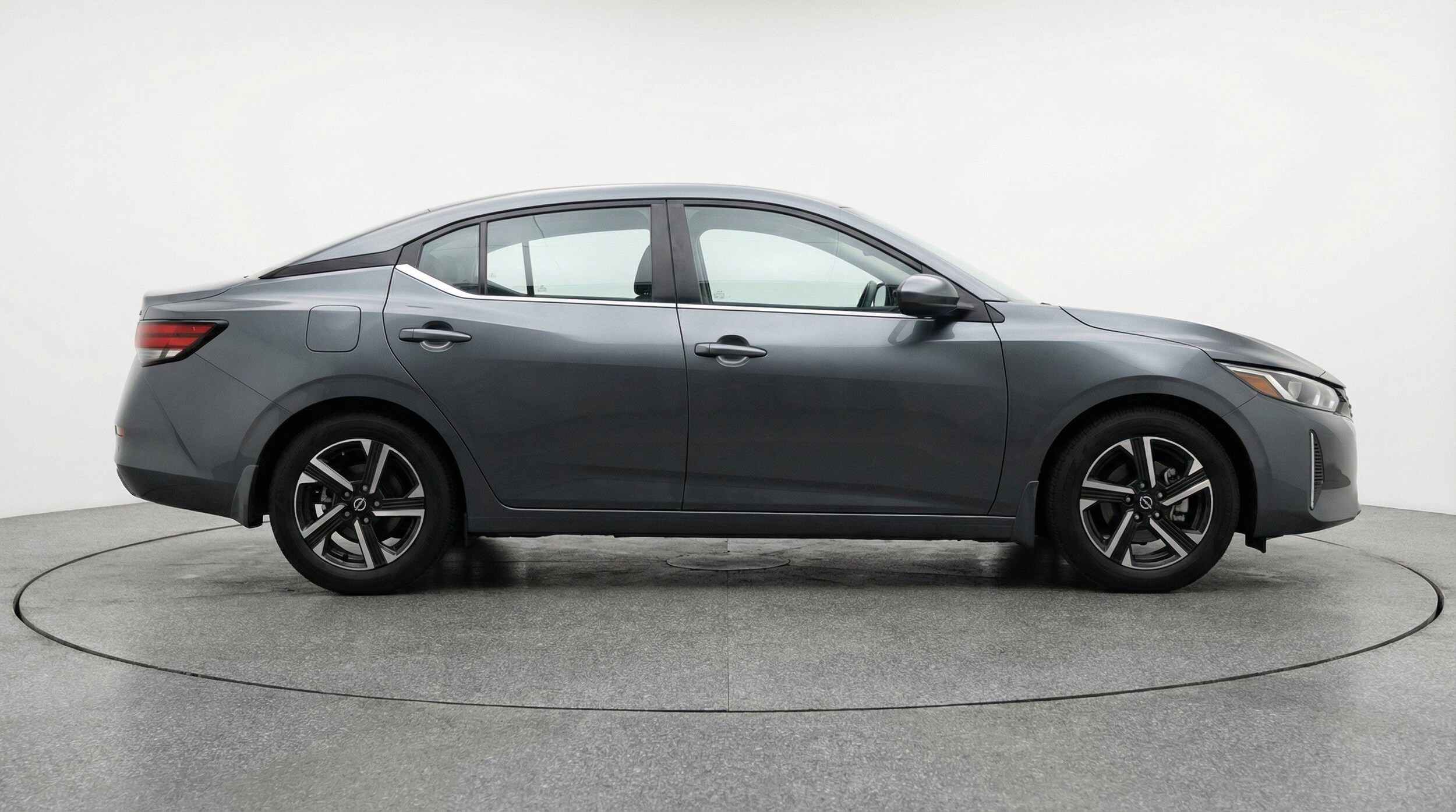 Thumbnail: 2025 Nissan Sentra - 11
