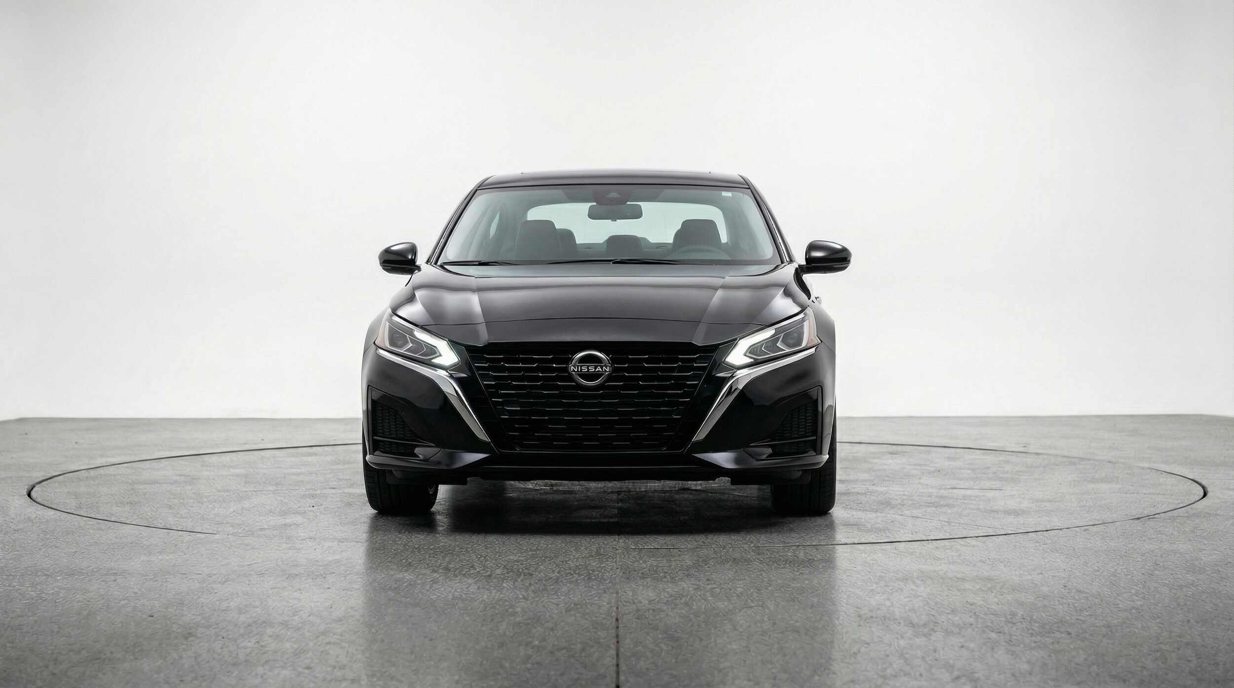 Thumbnail: 2025 Nissan Altima - 2