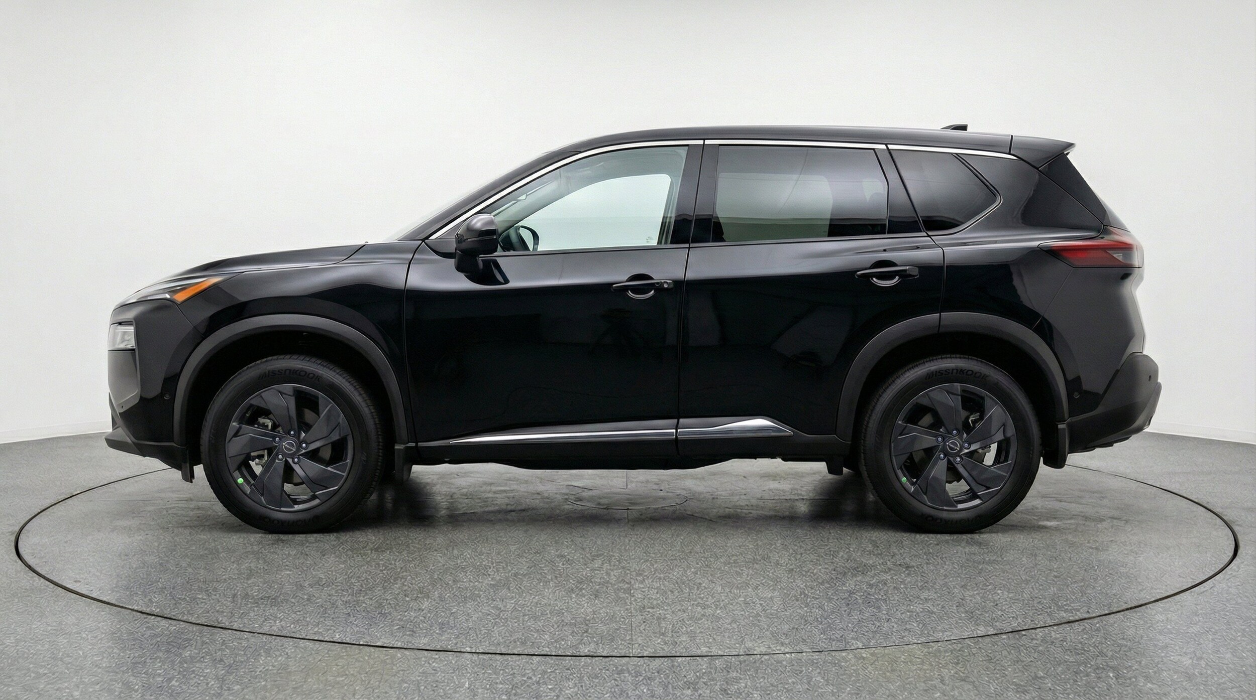 Thumbnail: 2026 Nissan Rogue - 5