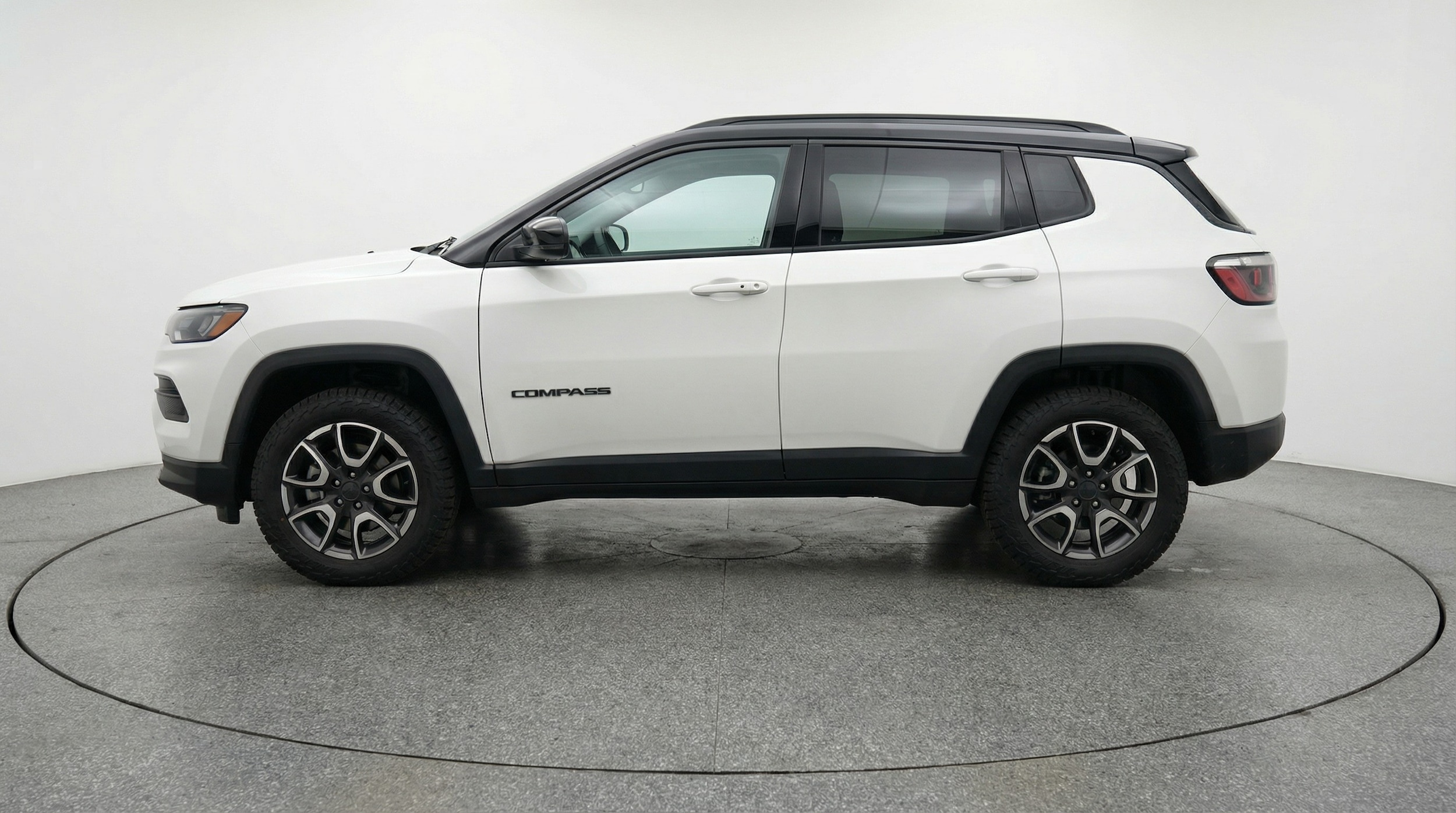 Thumbnail: 2025 Jeep Compass - 4