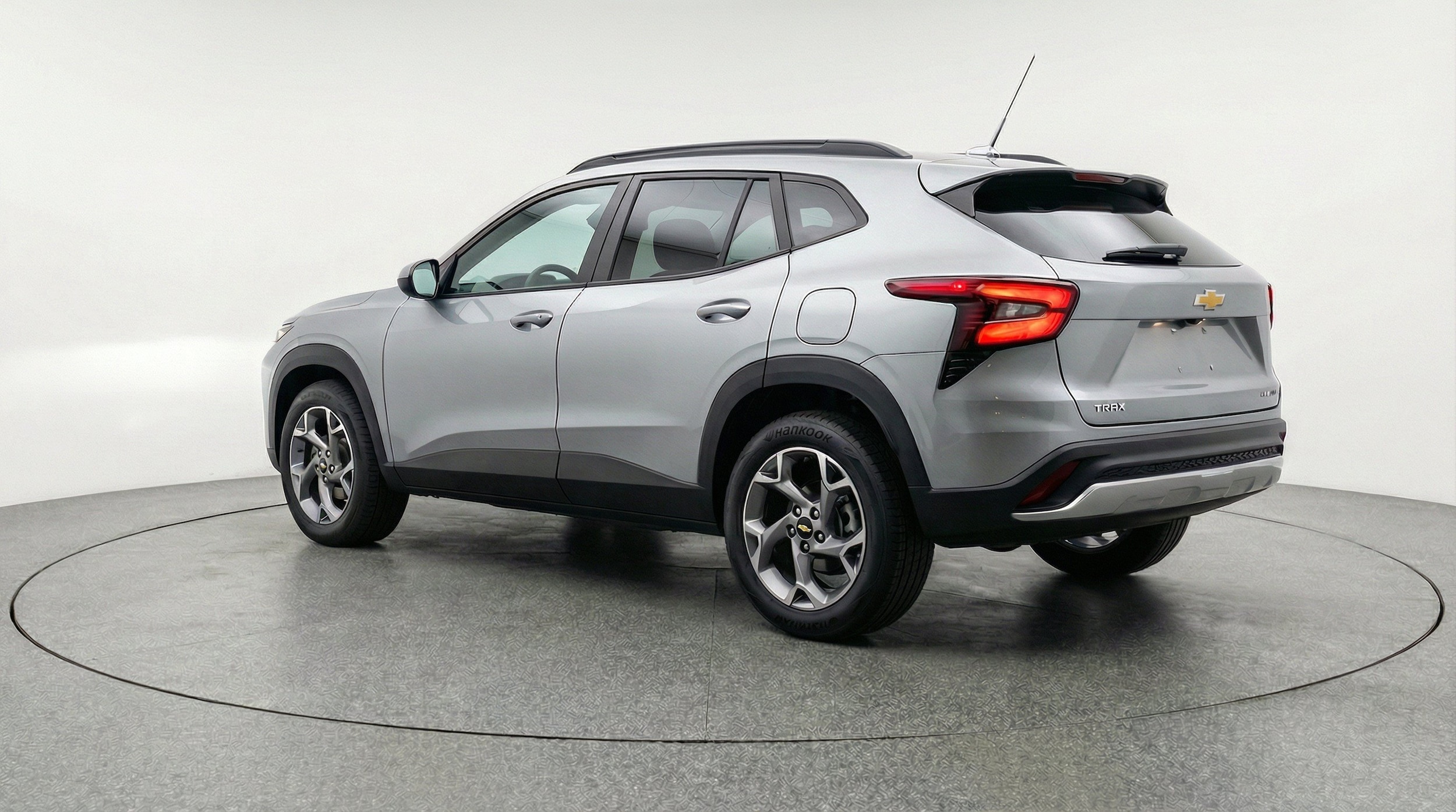 Thumbnail: 2025 Chevrolet Trax - 5