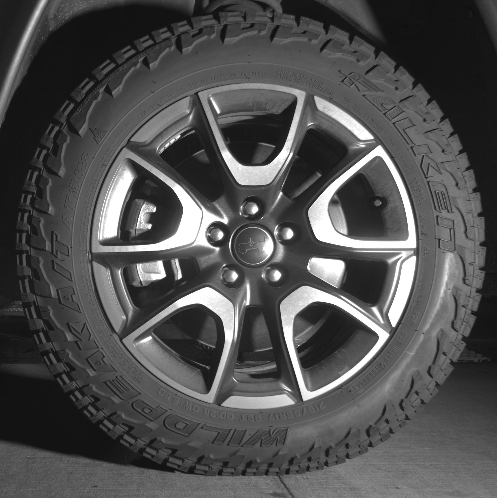 Thumbnail: 2025 Jeep Compass - 9