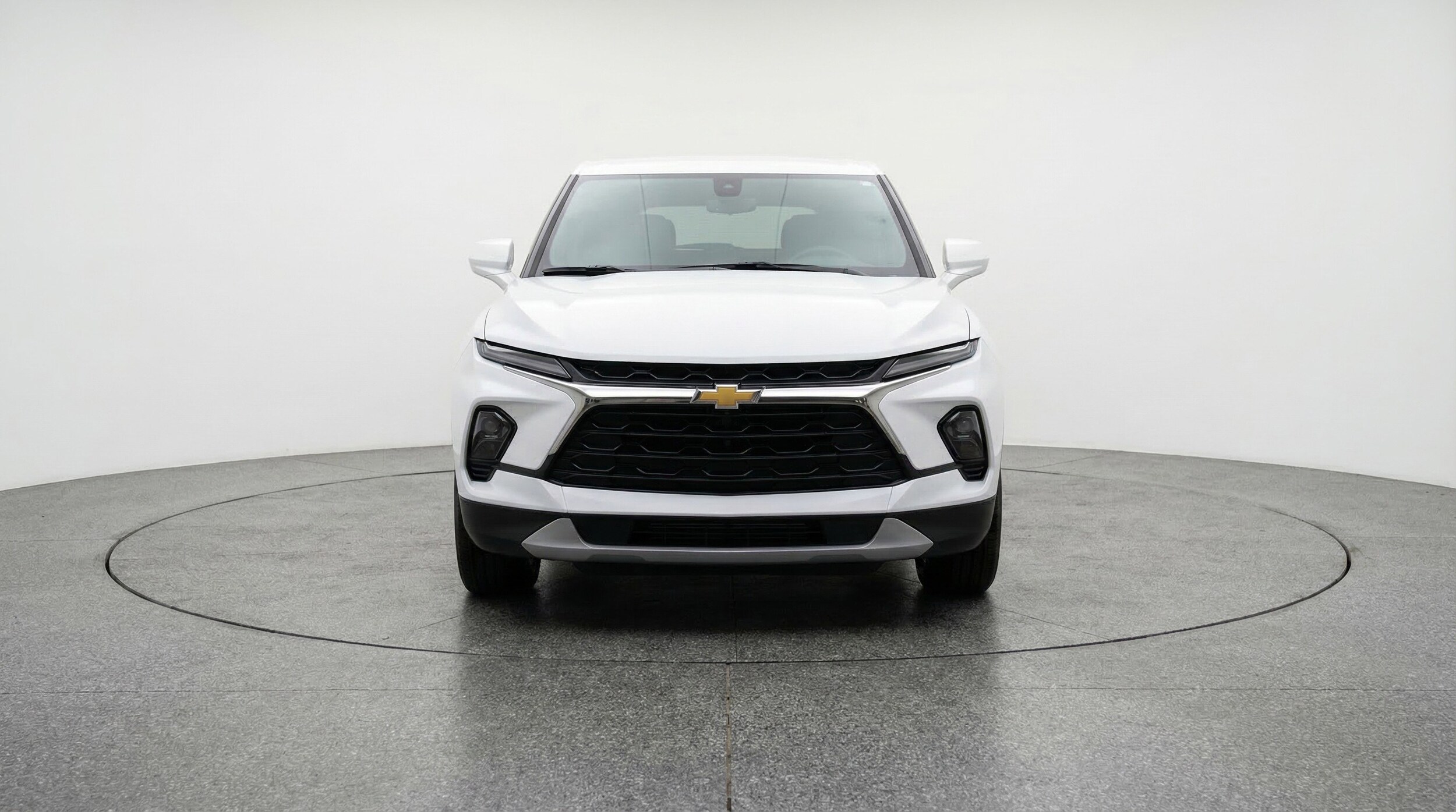 Thumbnail: 2025 Chevrolet Blazer - 2