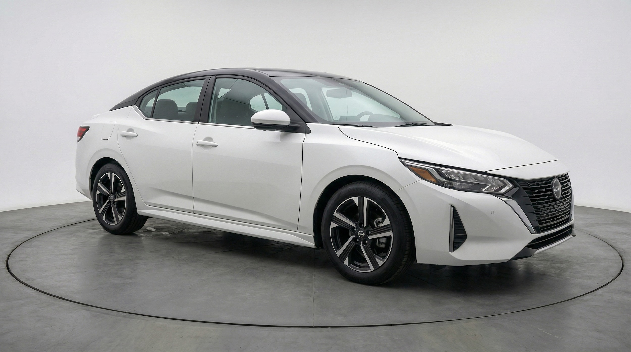 Thumbnail: 2025 Nissan Sentra - 1