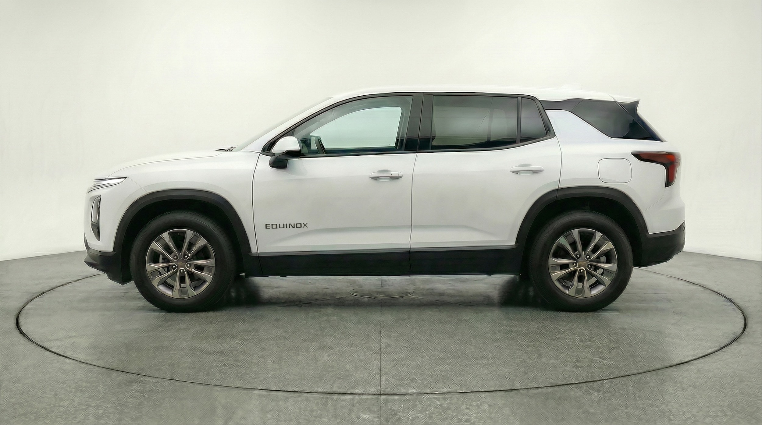 Thumbnail: 2025 Chevrolet Equinox - 4