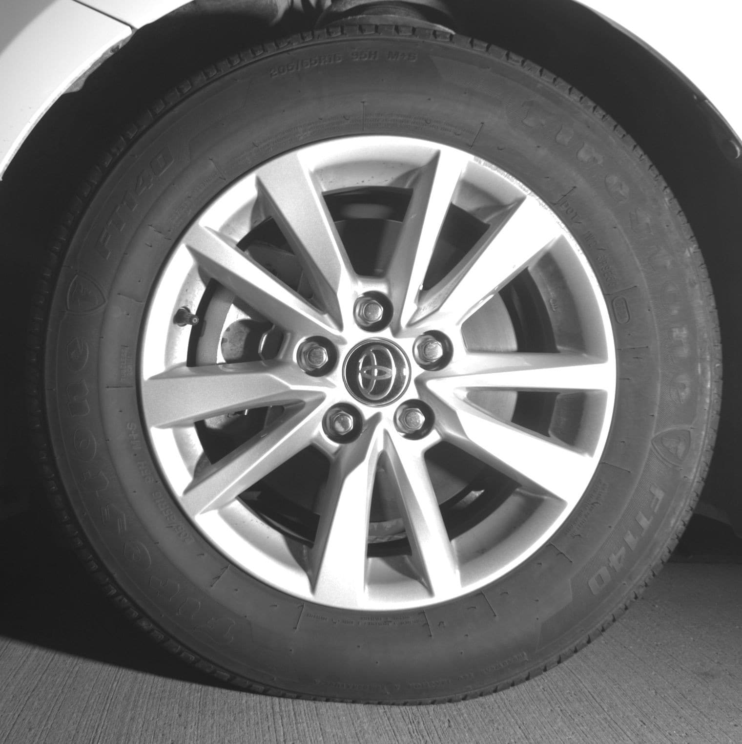 Thumbnail: 2025 Toyota Camry - 9