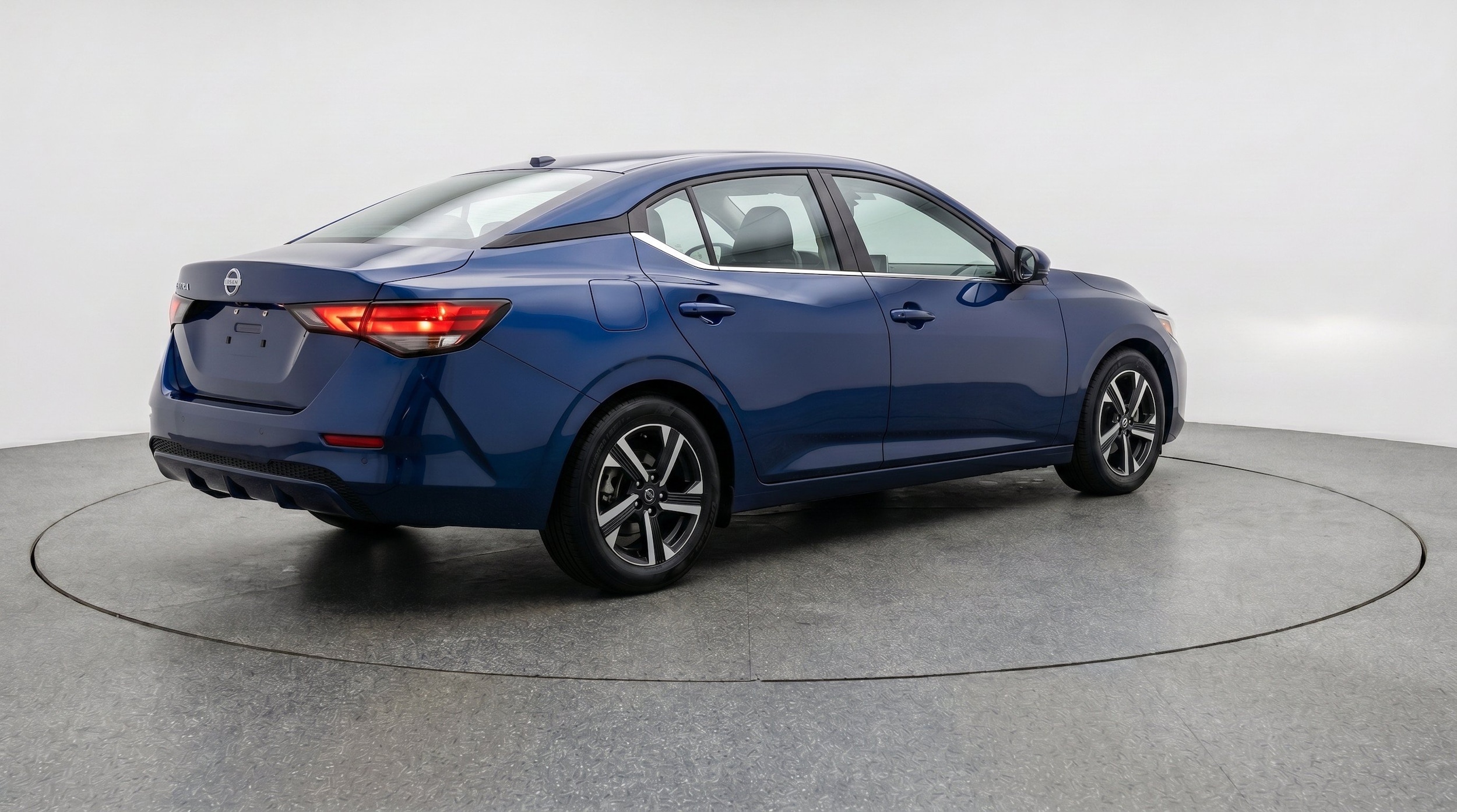 Thumbnail: 2025 Nissan Sentra - 9