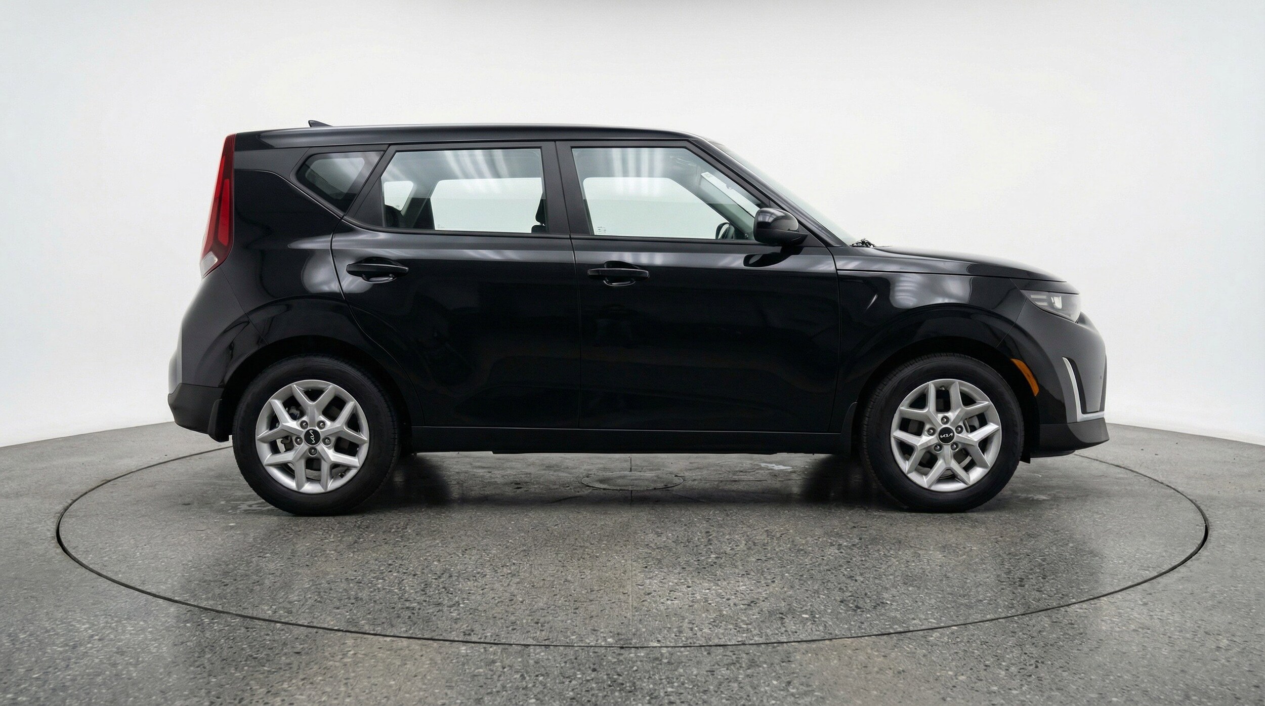 Thumbnail: 2025 Kia Soul - 11