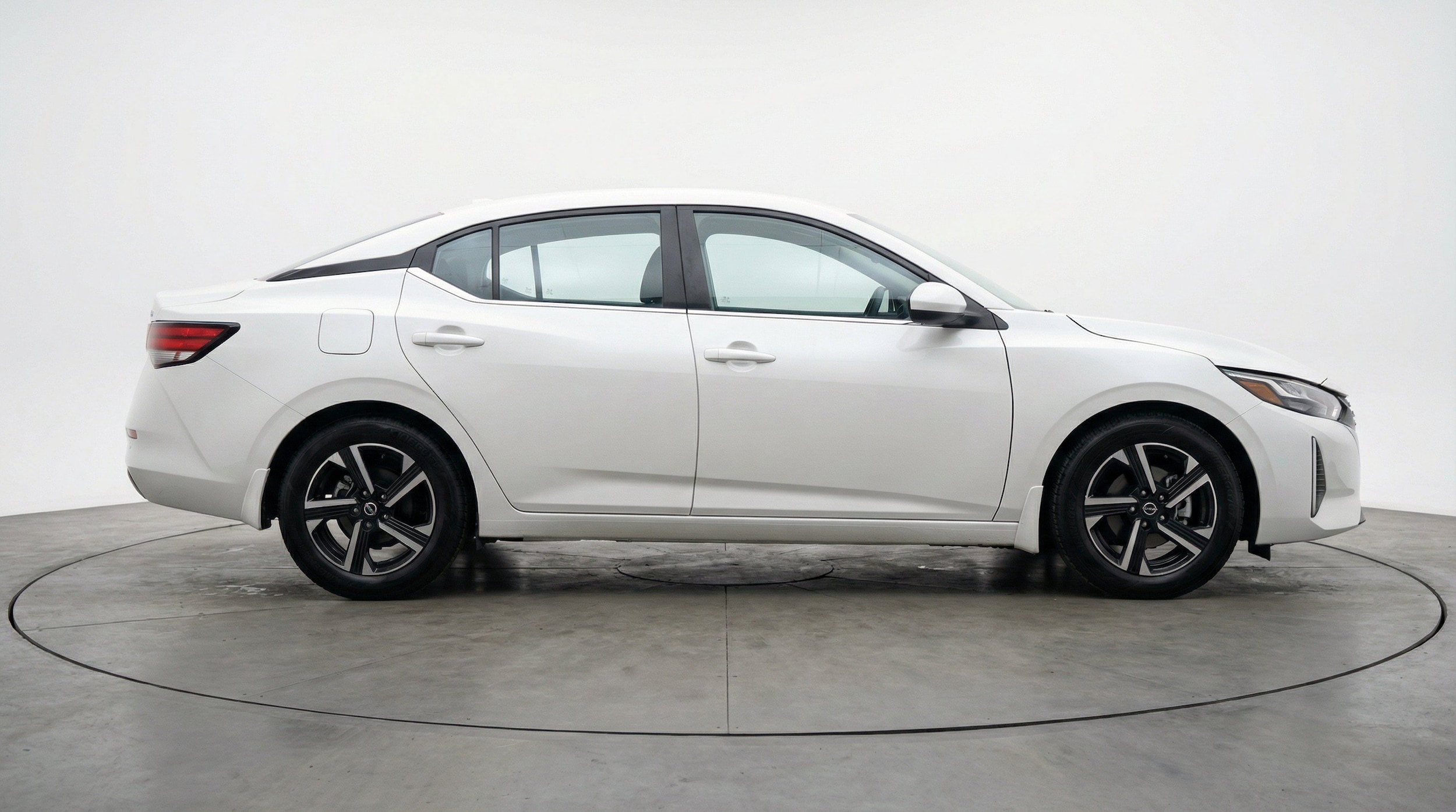 Thumbnail: 2025 Nissan Sentra - 11