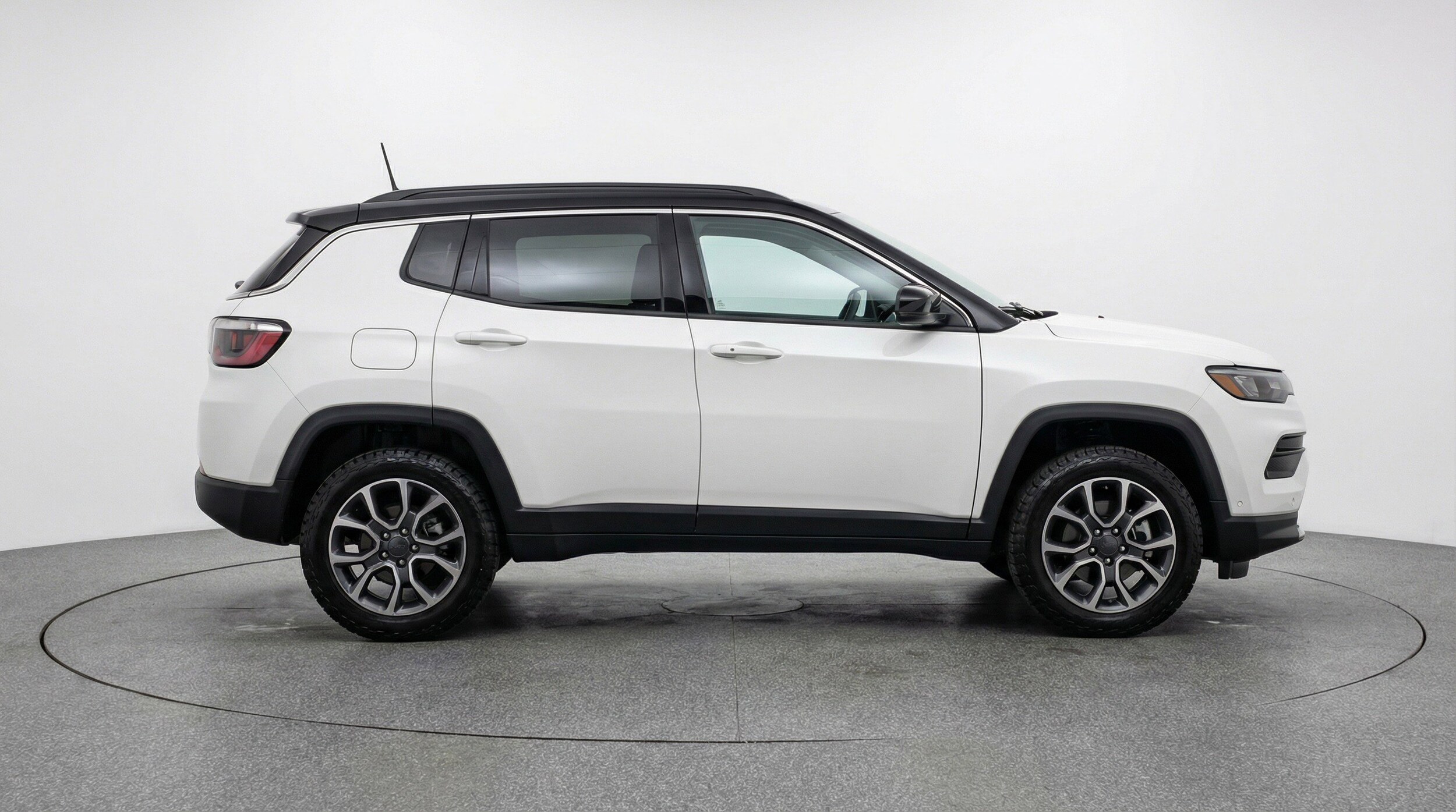 Thumbnail: 2025 Jeep Compass - 11