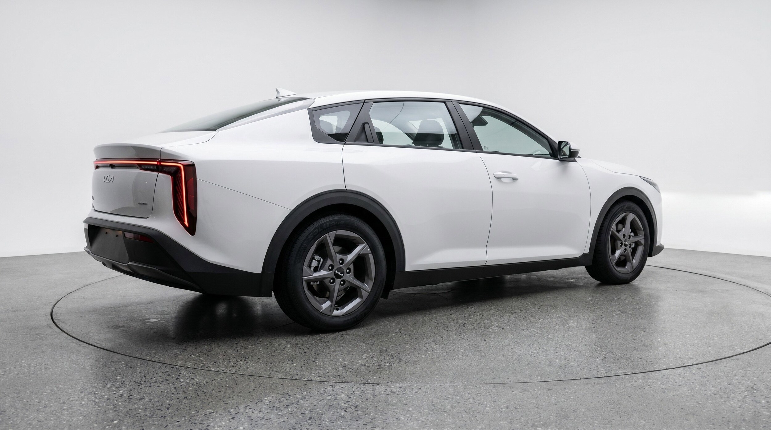 Thumbnail: 2025 Kia K4 - 9