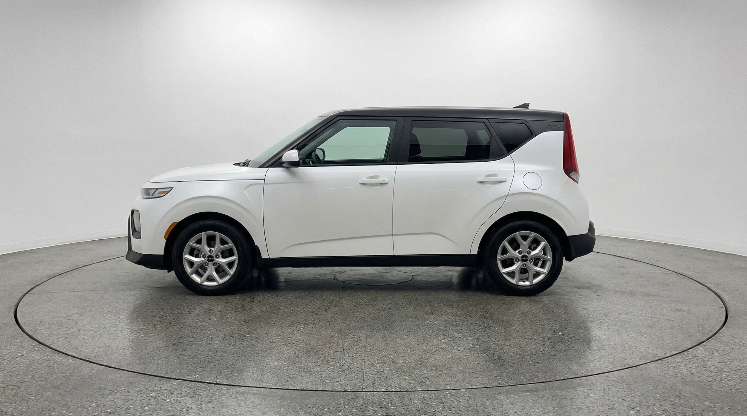 Thumbnail: 2025 Kia Soul - 5