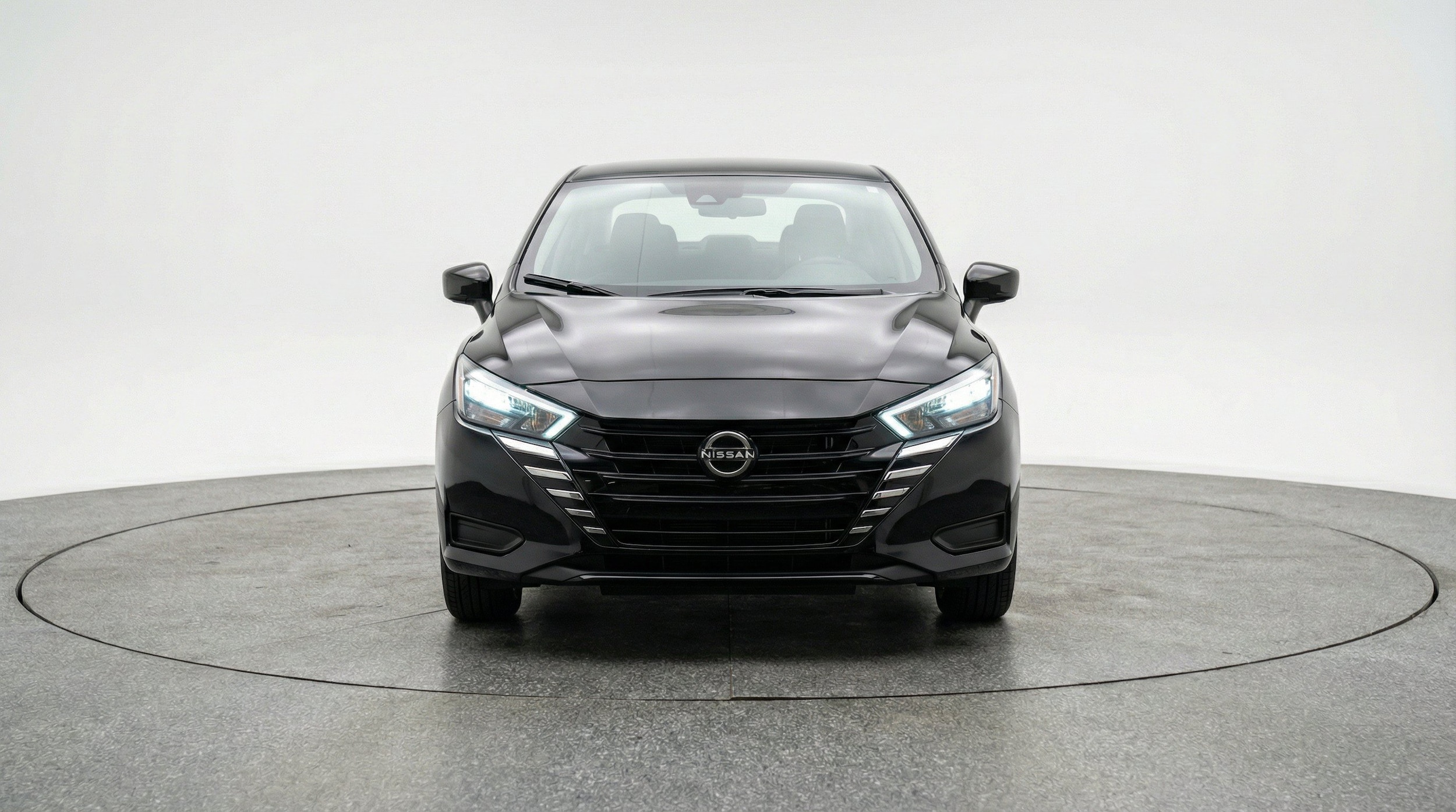 Thumbnail: 2025 Nissan Versa - 2