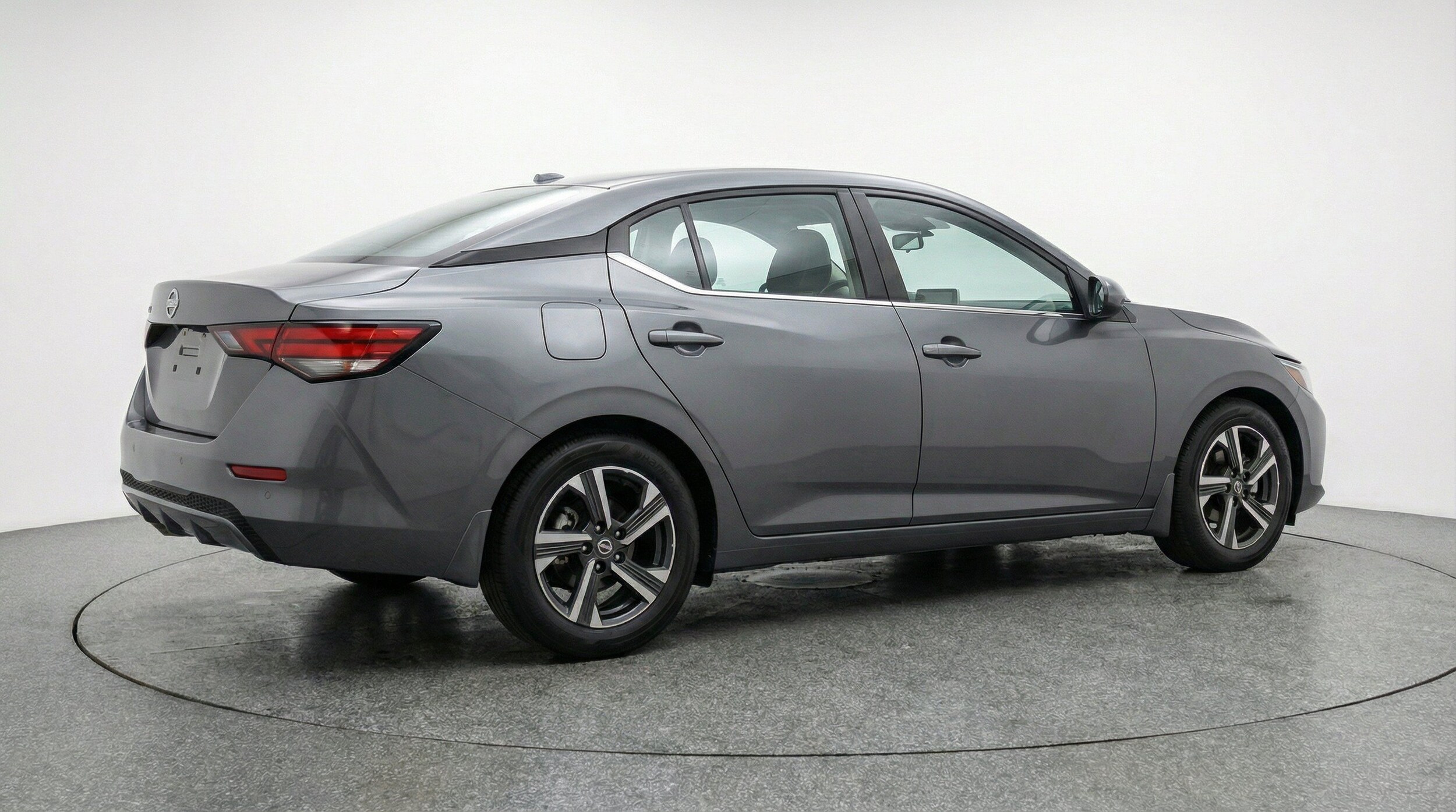 Thumbnail: 2025 Nissan Sentra - 9