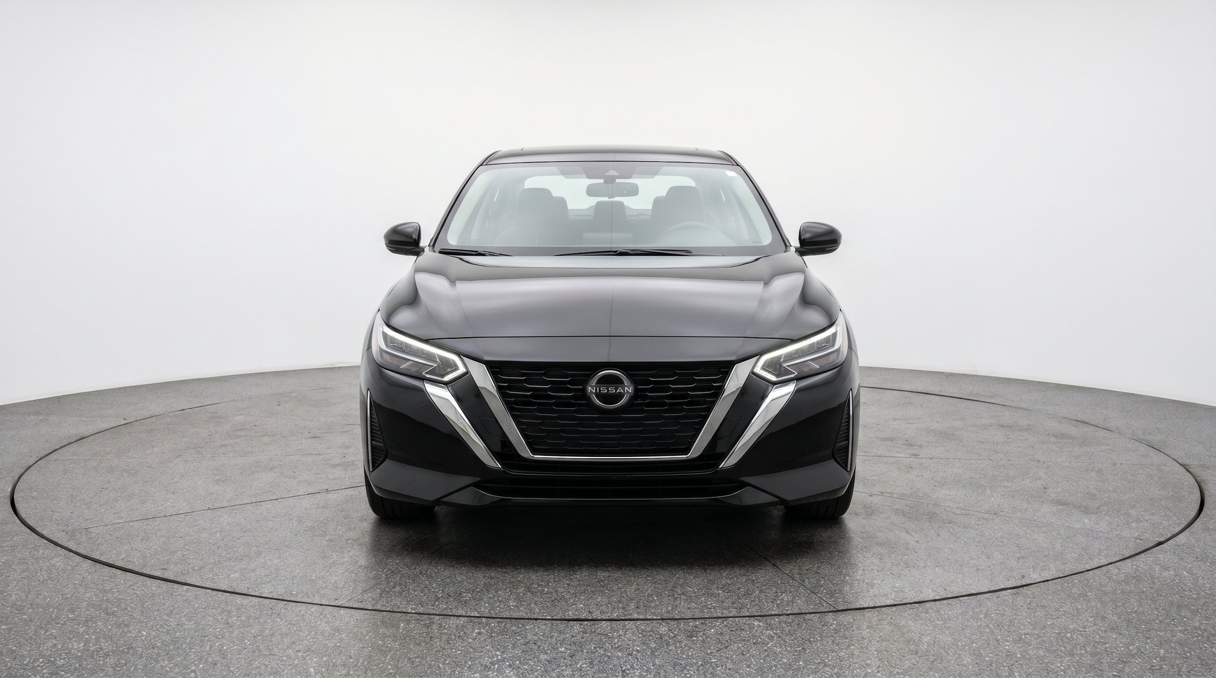 Thumbnail: 2025 Nissan Sentra - 2