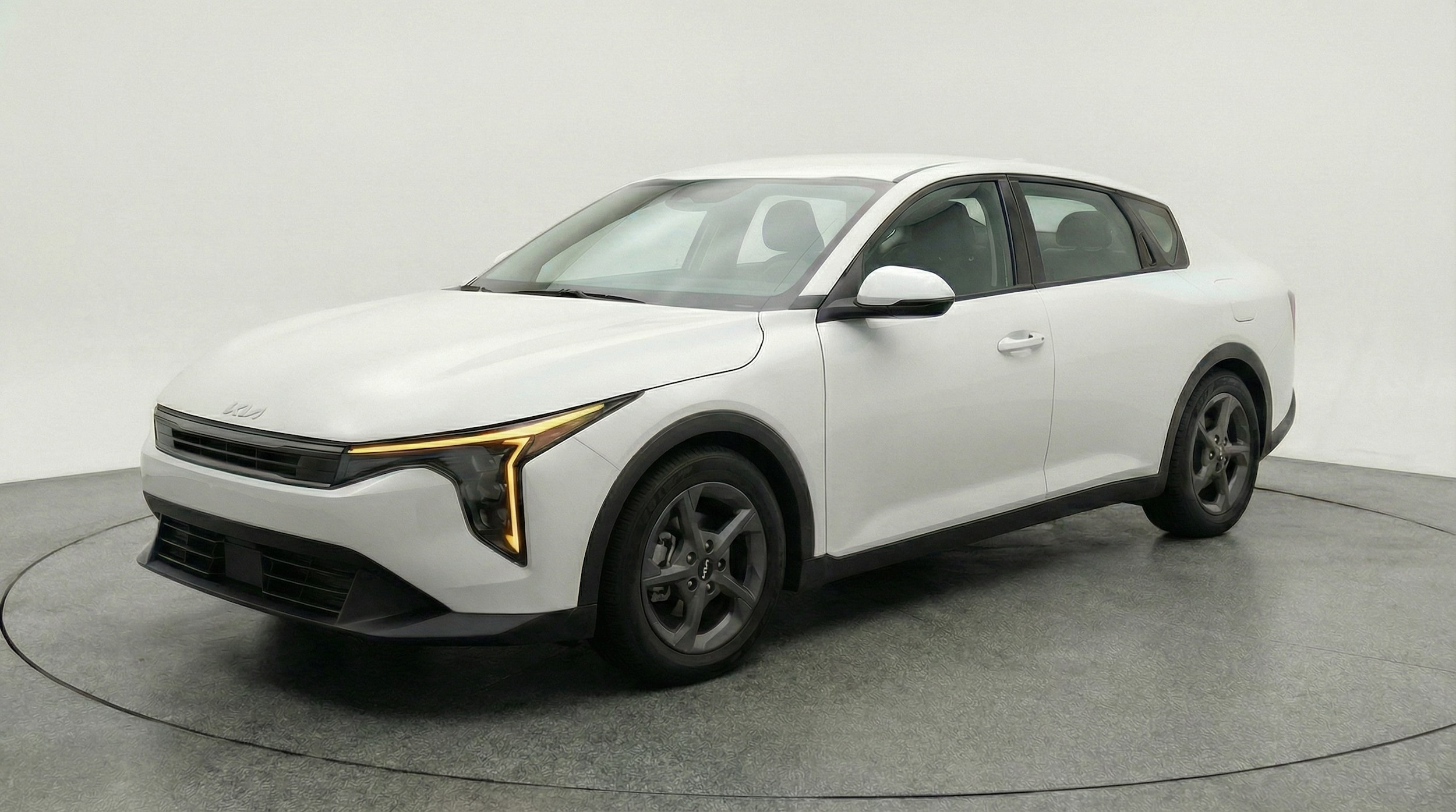 Thumbnail: 2025 Kia K4 - 3