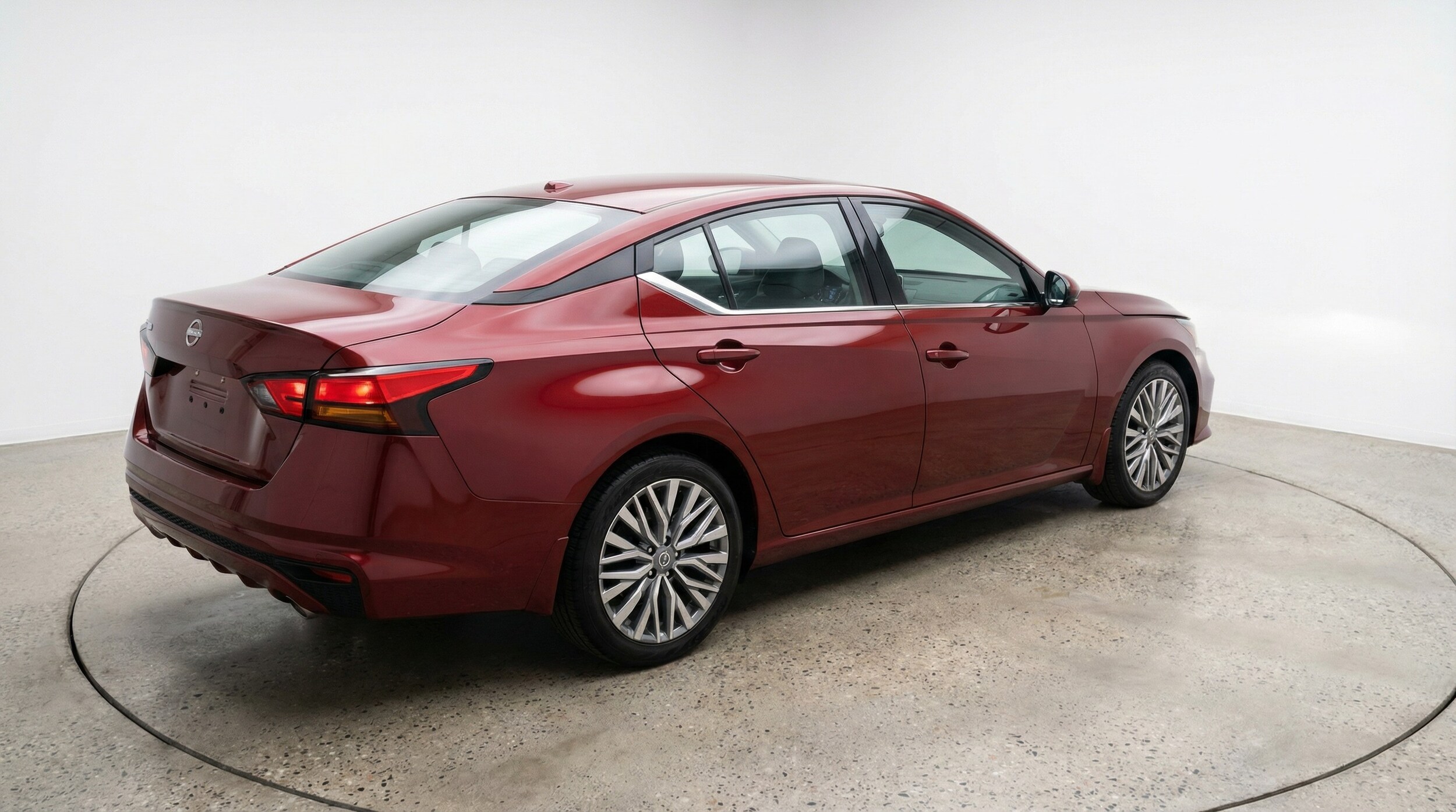 Thumbnail: 2025 Nissan Altima - 7