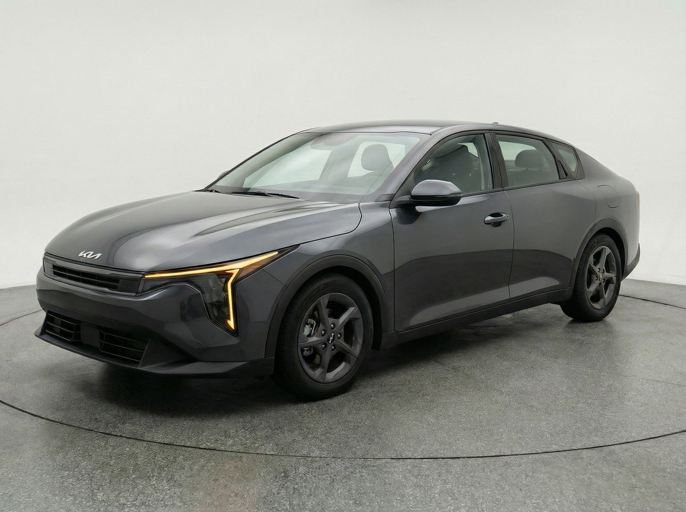 Thumbnail: 2025 Kia K4 - 3