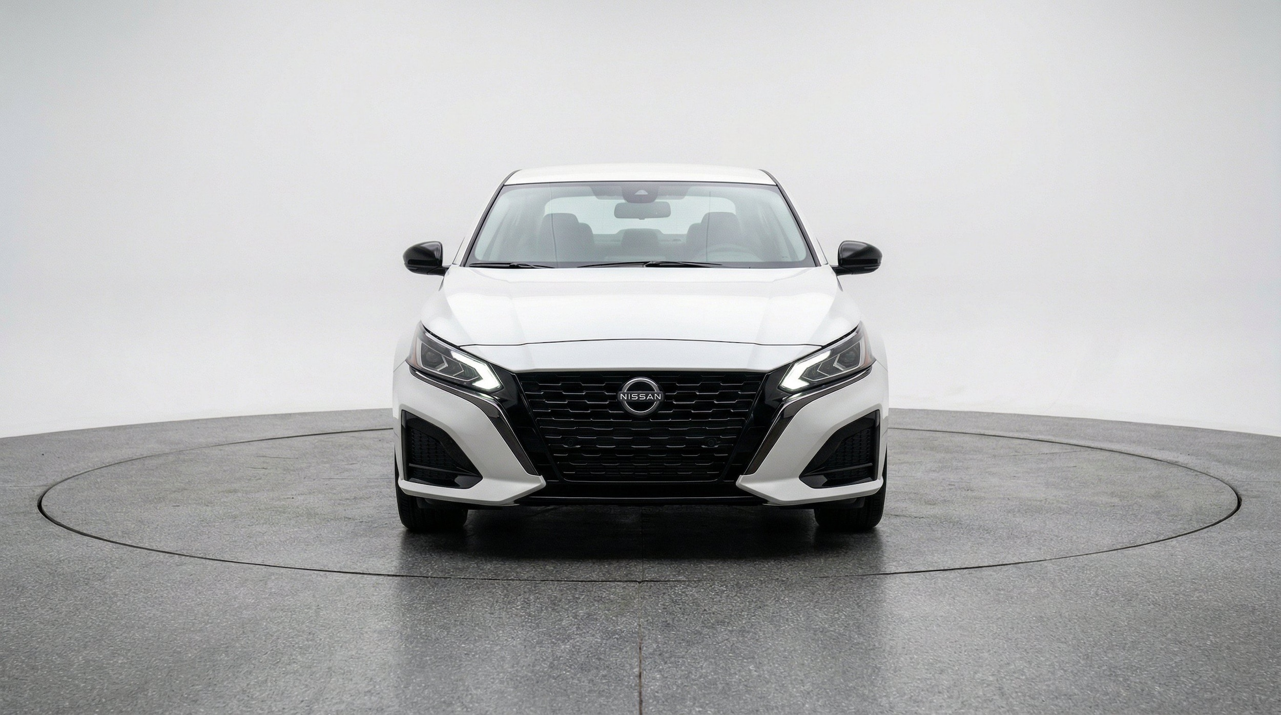 Thumbnail: 2025 Nissan Altima - 2