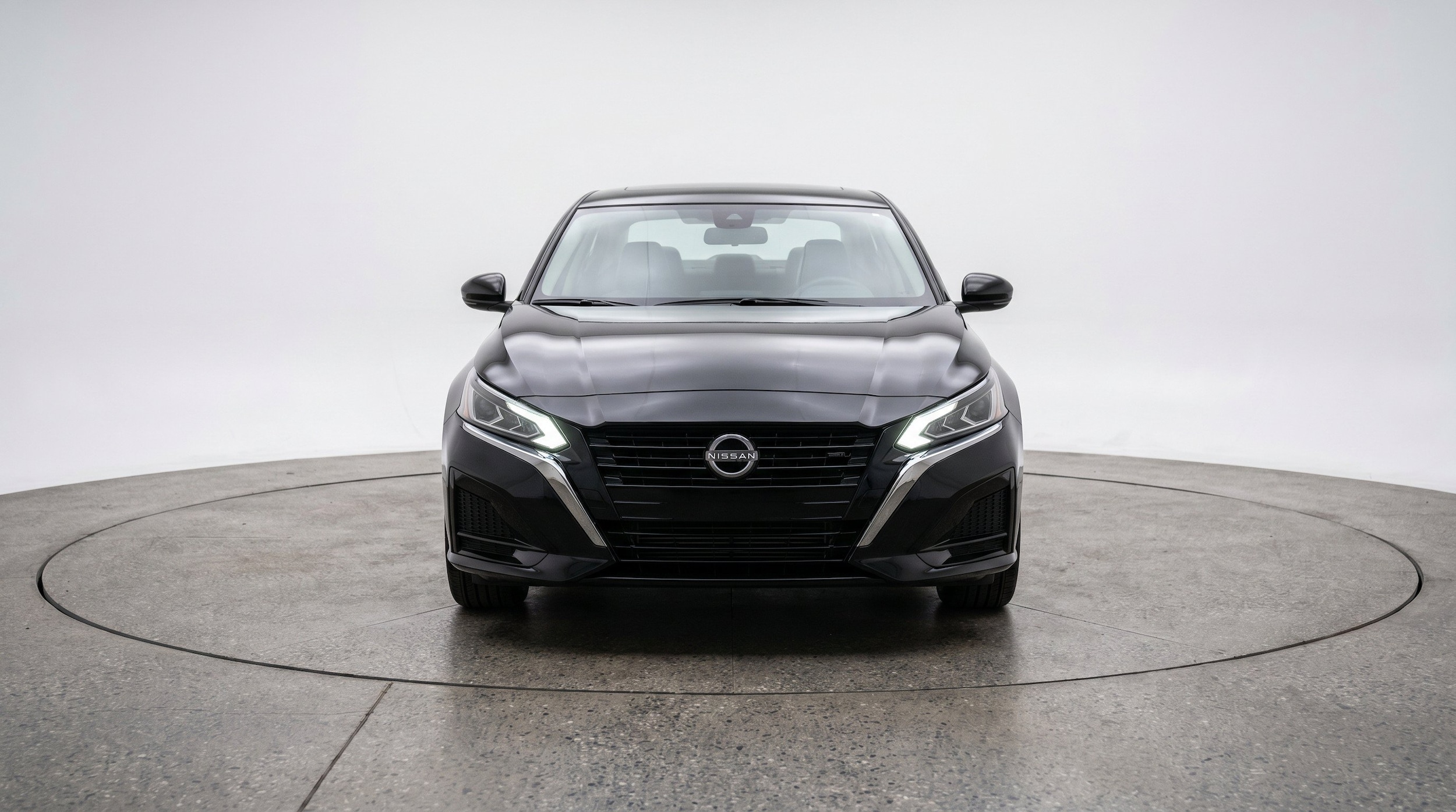 Thumbnail: 2025 Nissan Altima - 2