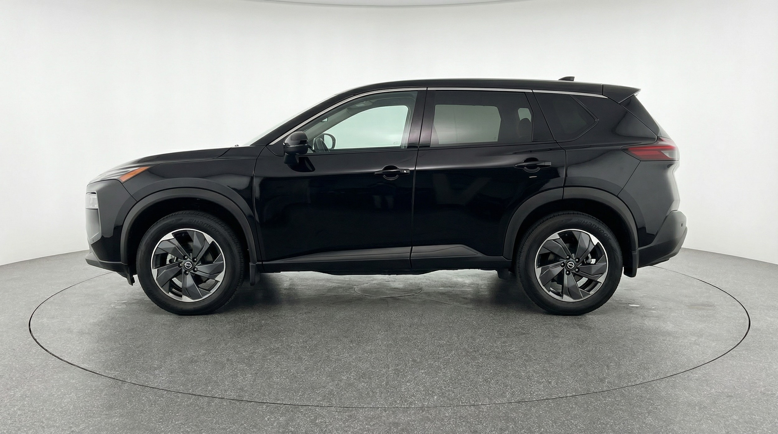 Thumbnail: 2025 Nissan Rogue - 4