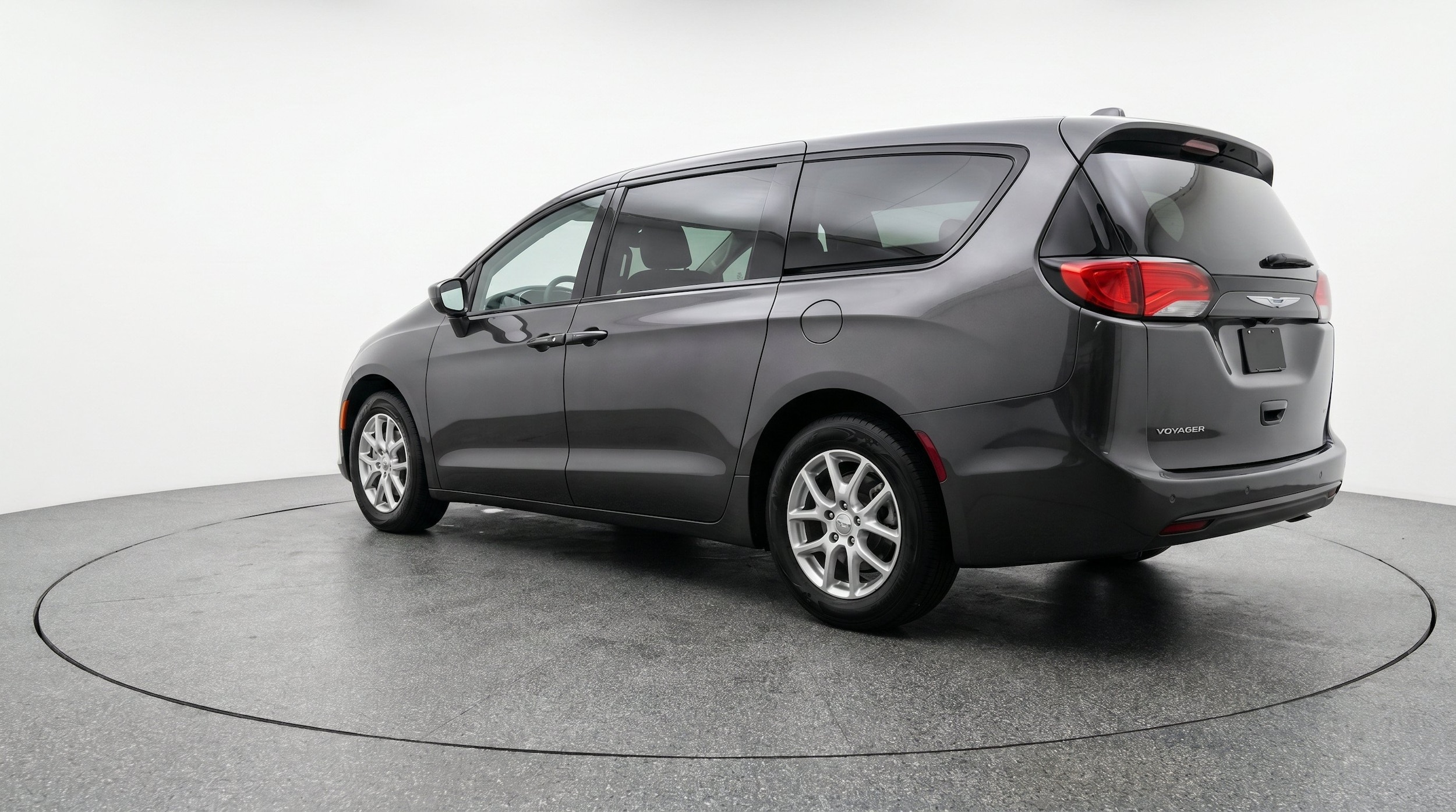 Thumbnail: 2024 Chrysler Voyager - 6