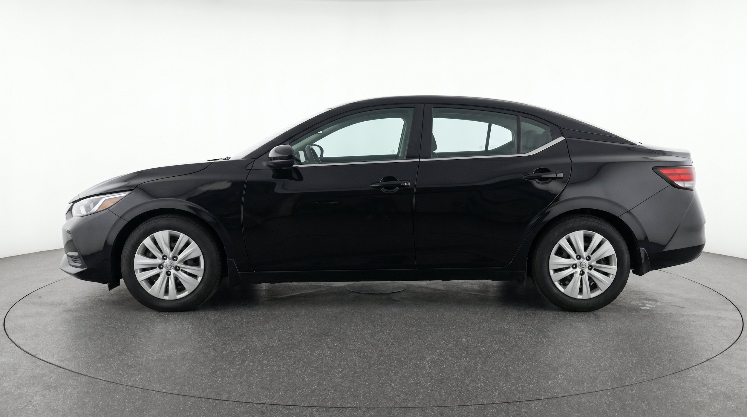 Thumbnail: 2025 Nissan Sentra - 5