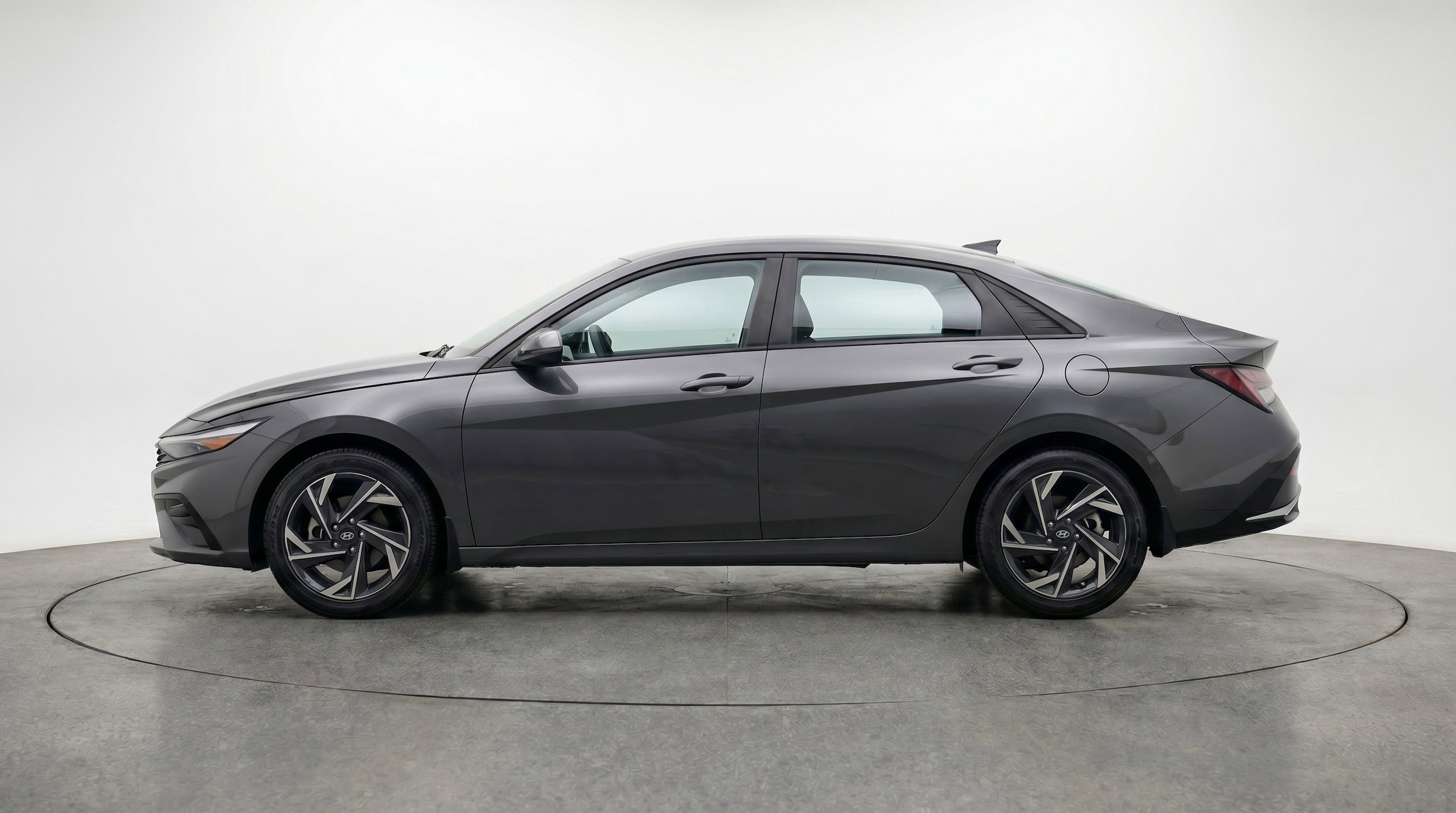 Thumbnail: 2025 Hyundai Elantra - 5