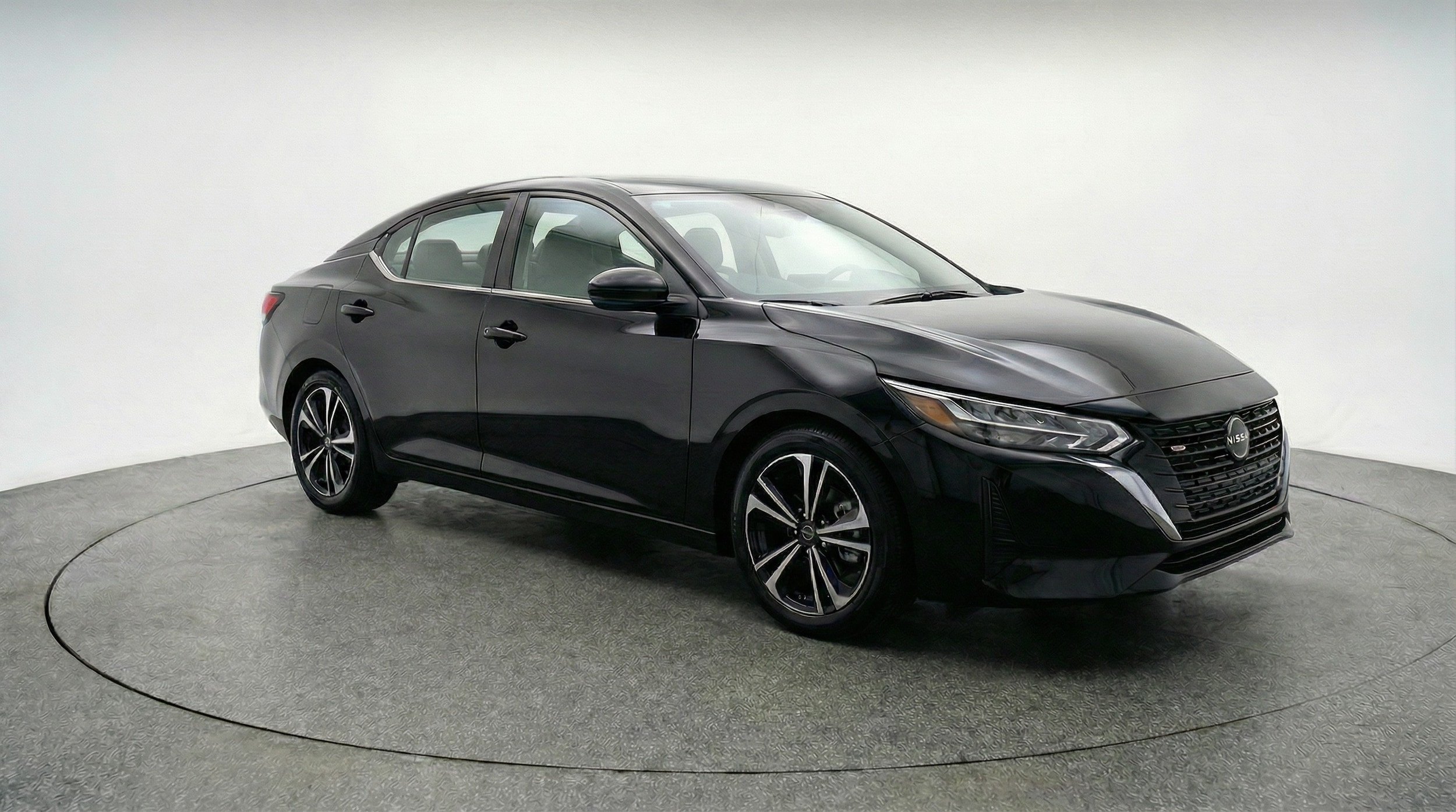 Thumbnail: 2025 Nissan Sentra - 1