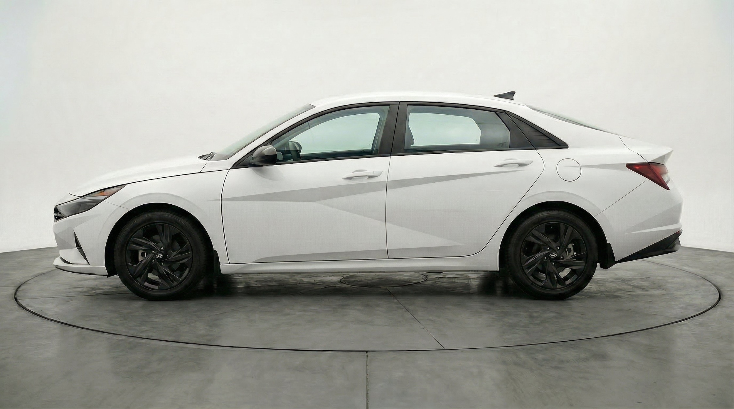 Thumbnail: 2026 Hyundai Elantra - 5