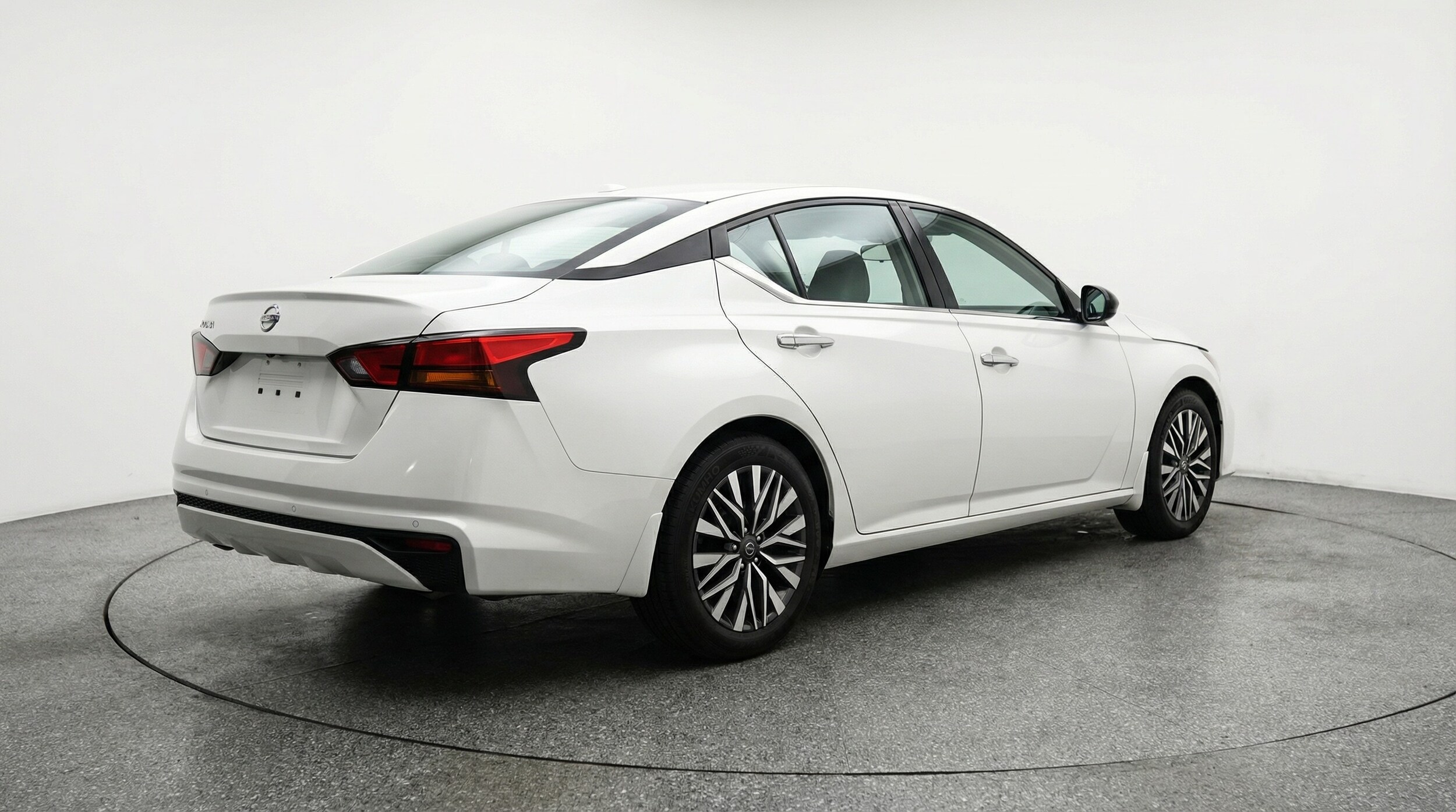 Thumbnail: 2025 Nissan Altima - 7